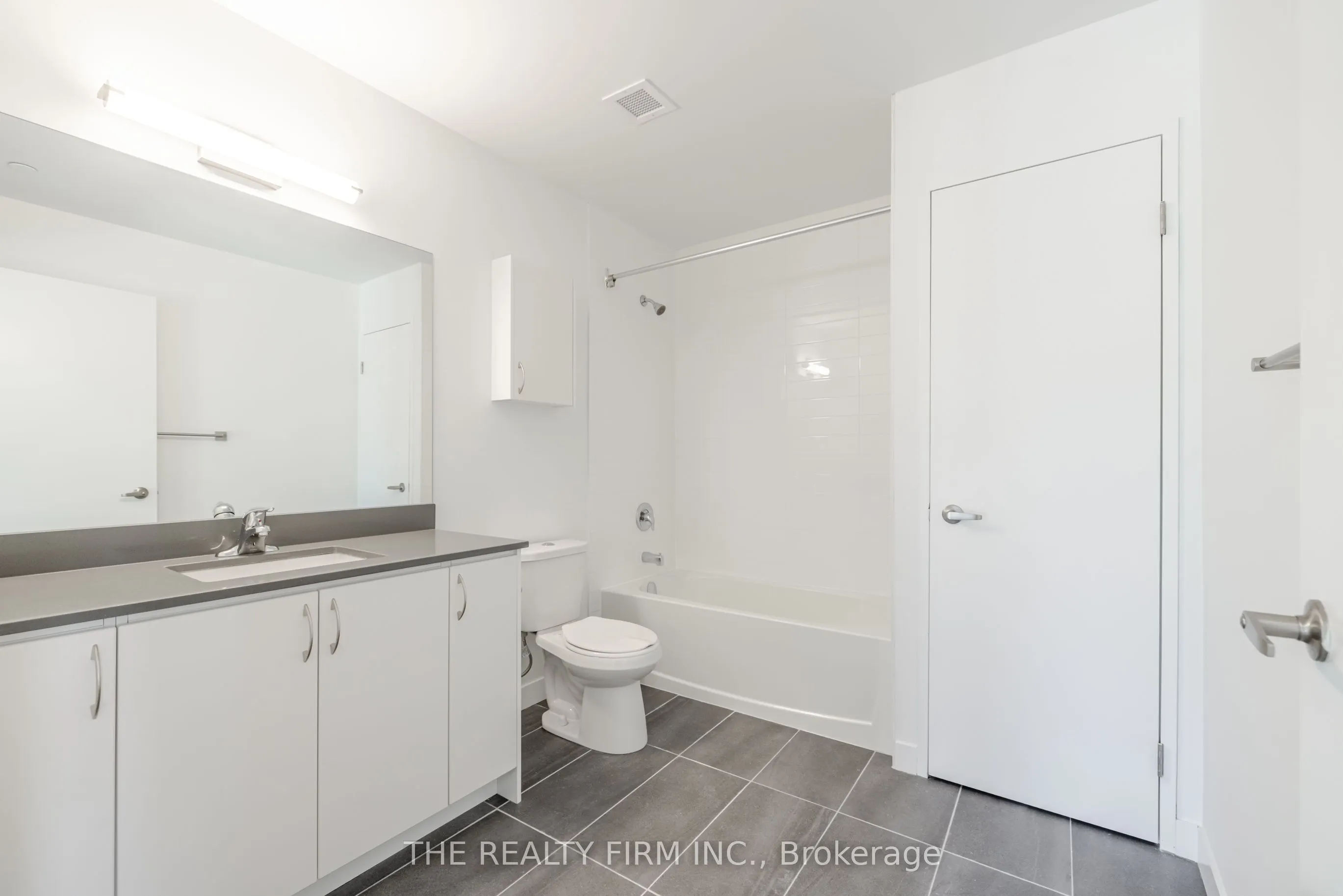 375 South Street, #405