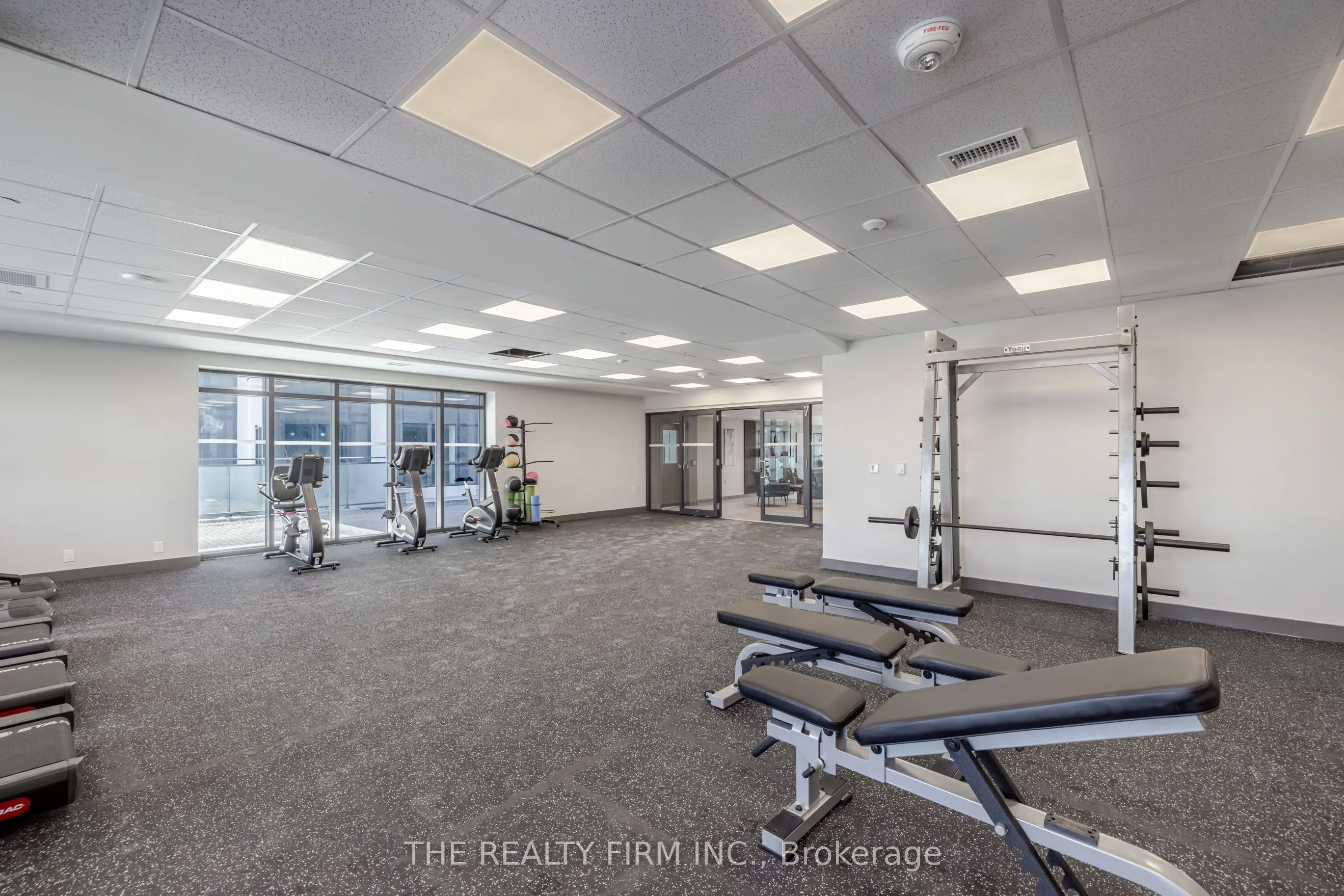 375 South Street, #806
