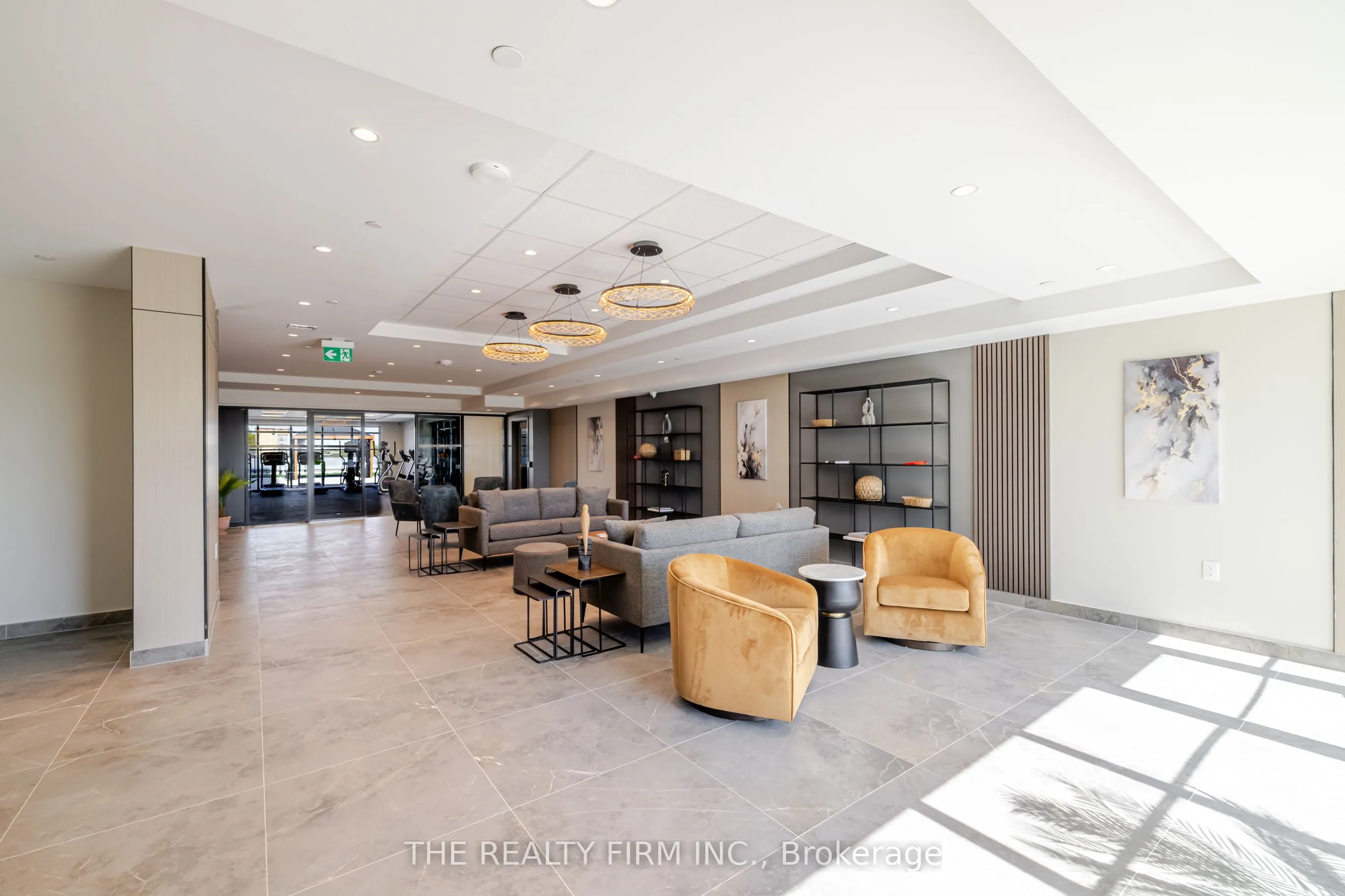 375 South Street, #806