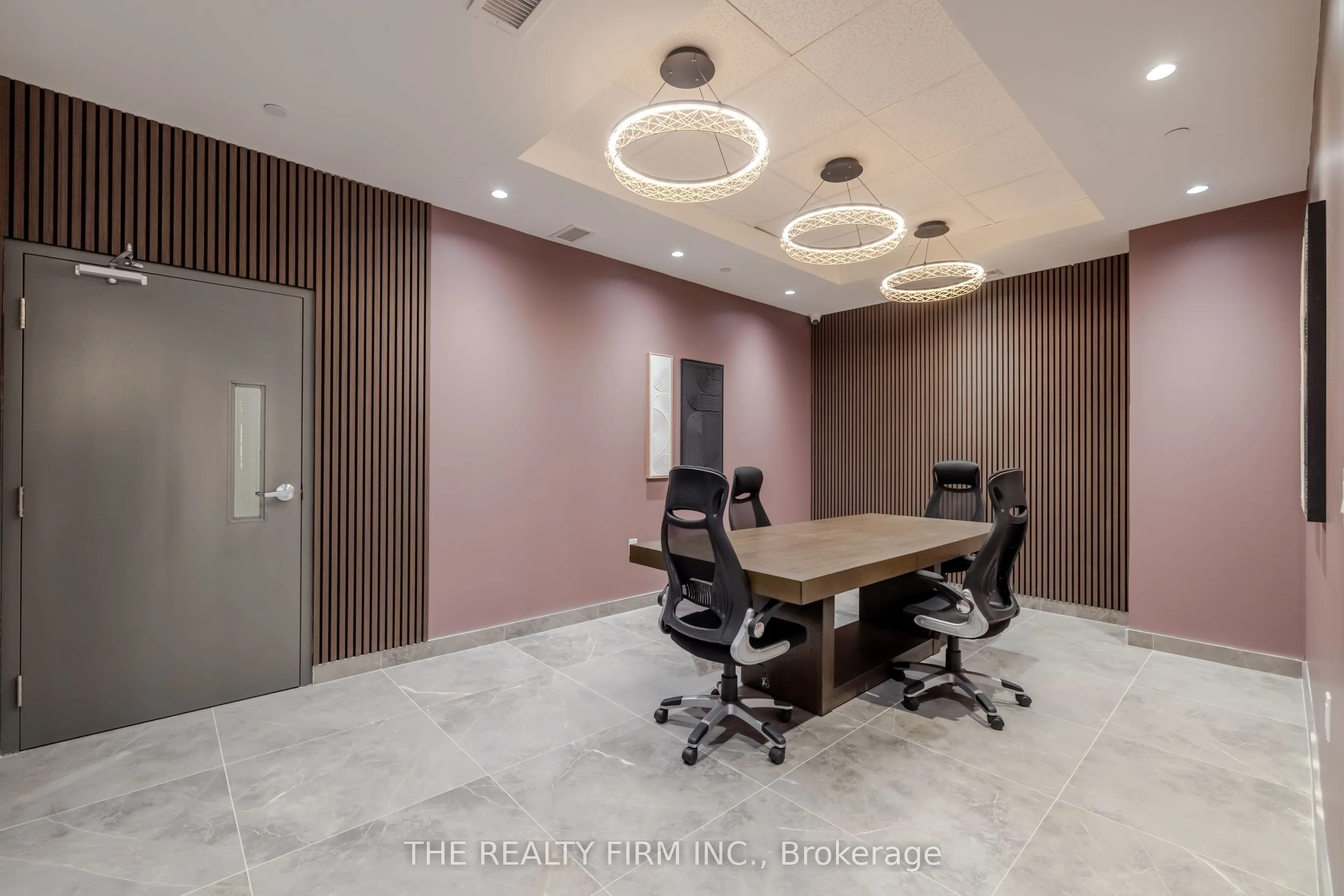 375 South Street, #608