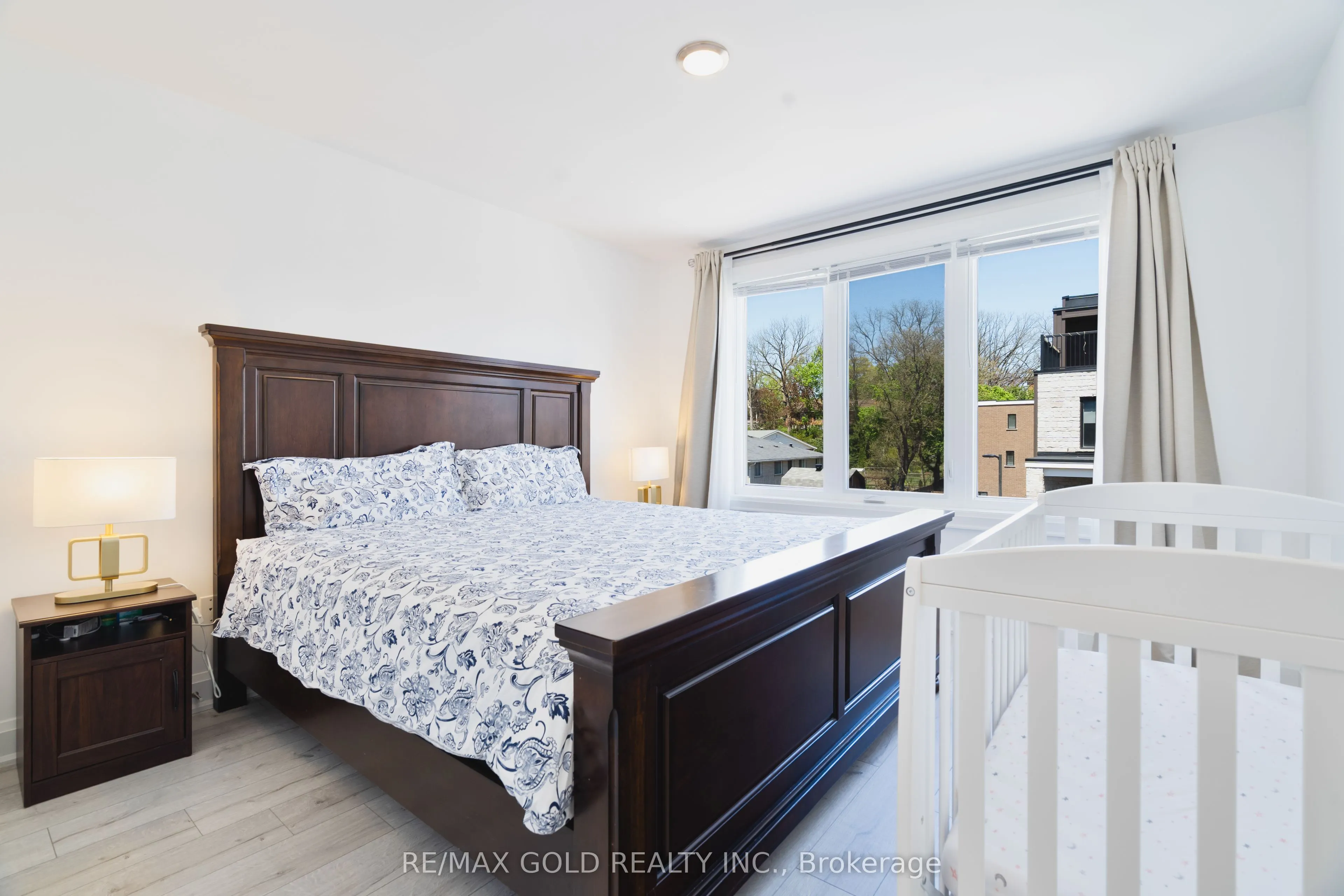 33 Jarvis Street, #12