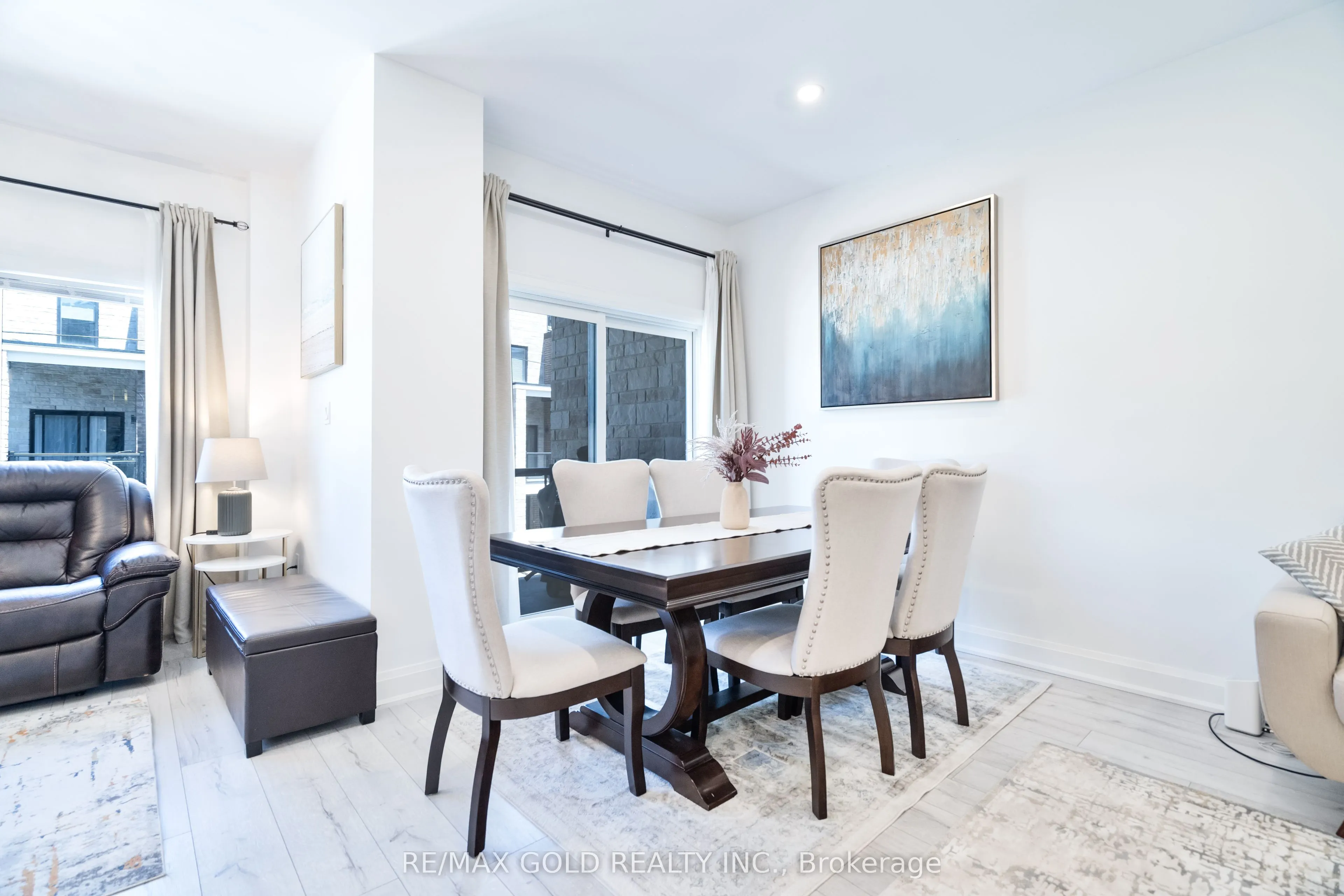 33 Jarvis Street, #12