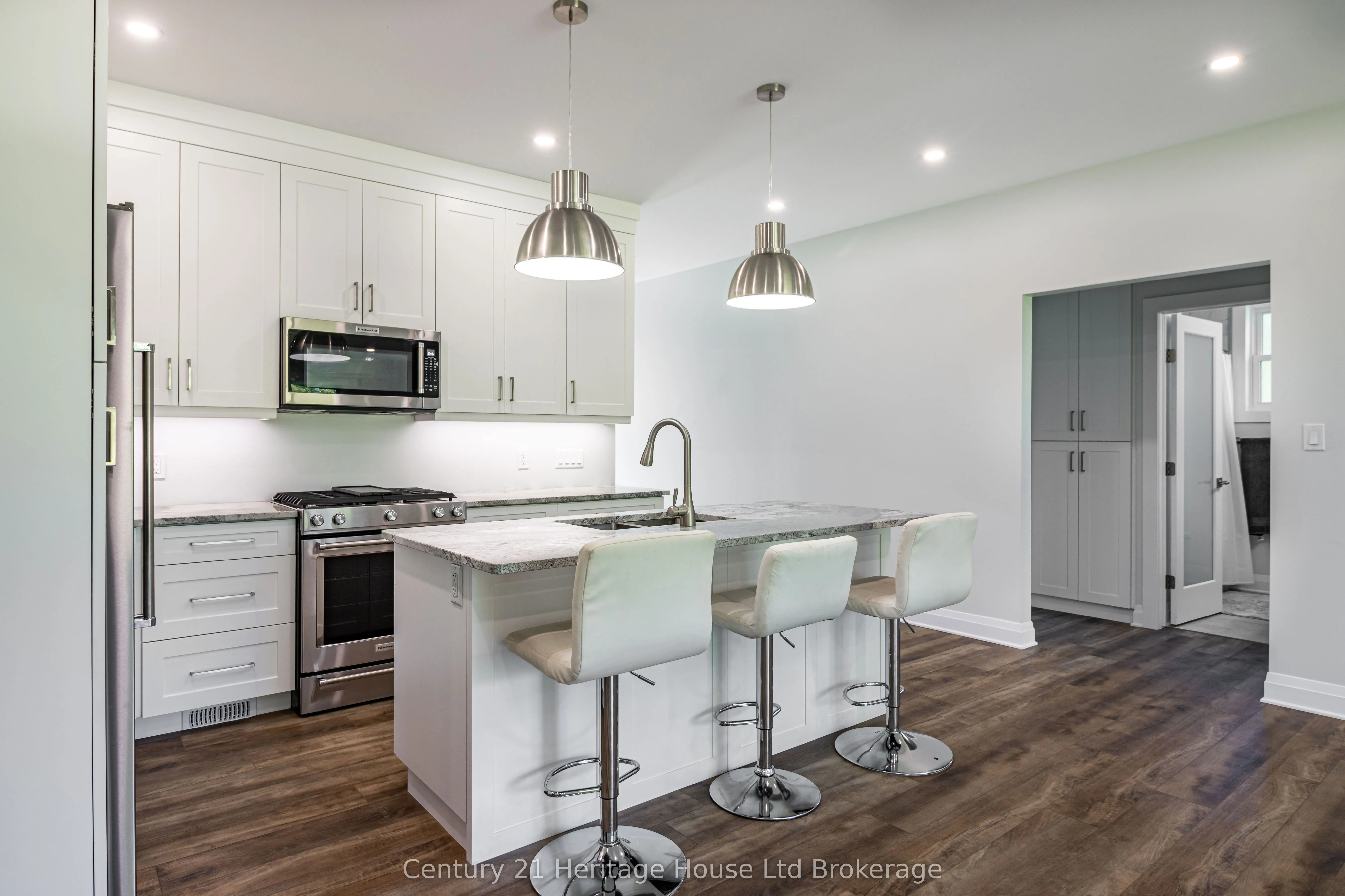 11651 Plank Road