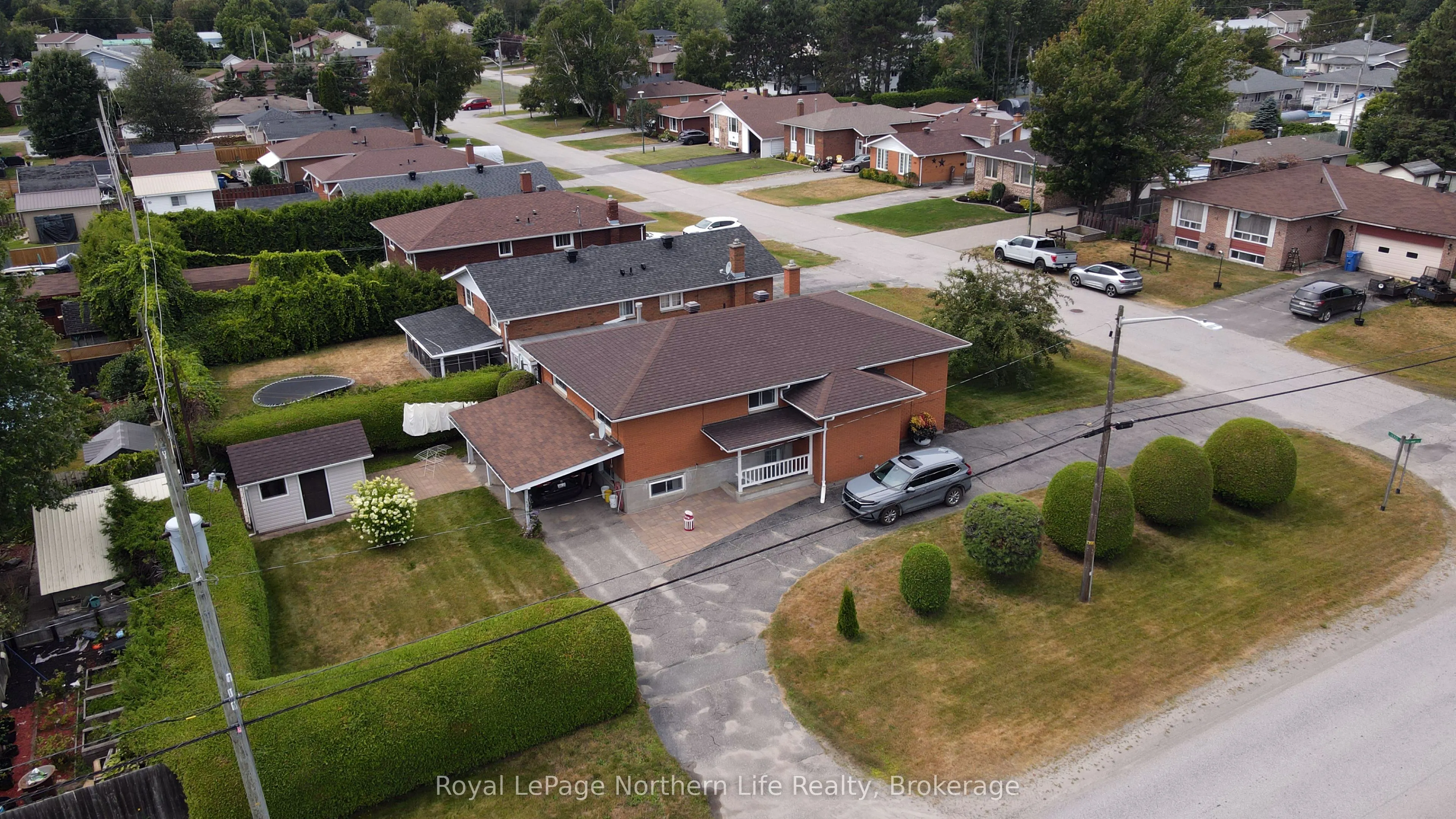 132 Levis Street