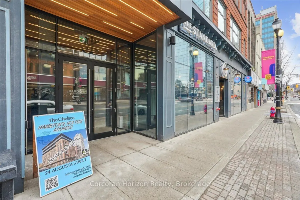 12 JAMES Street N, #302