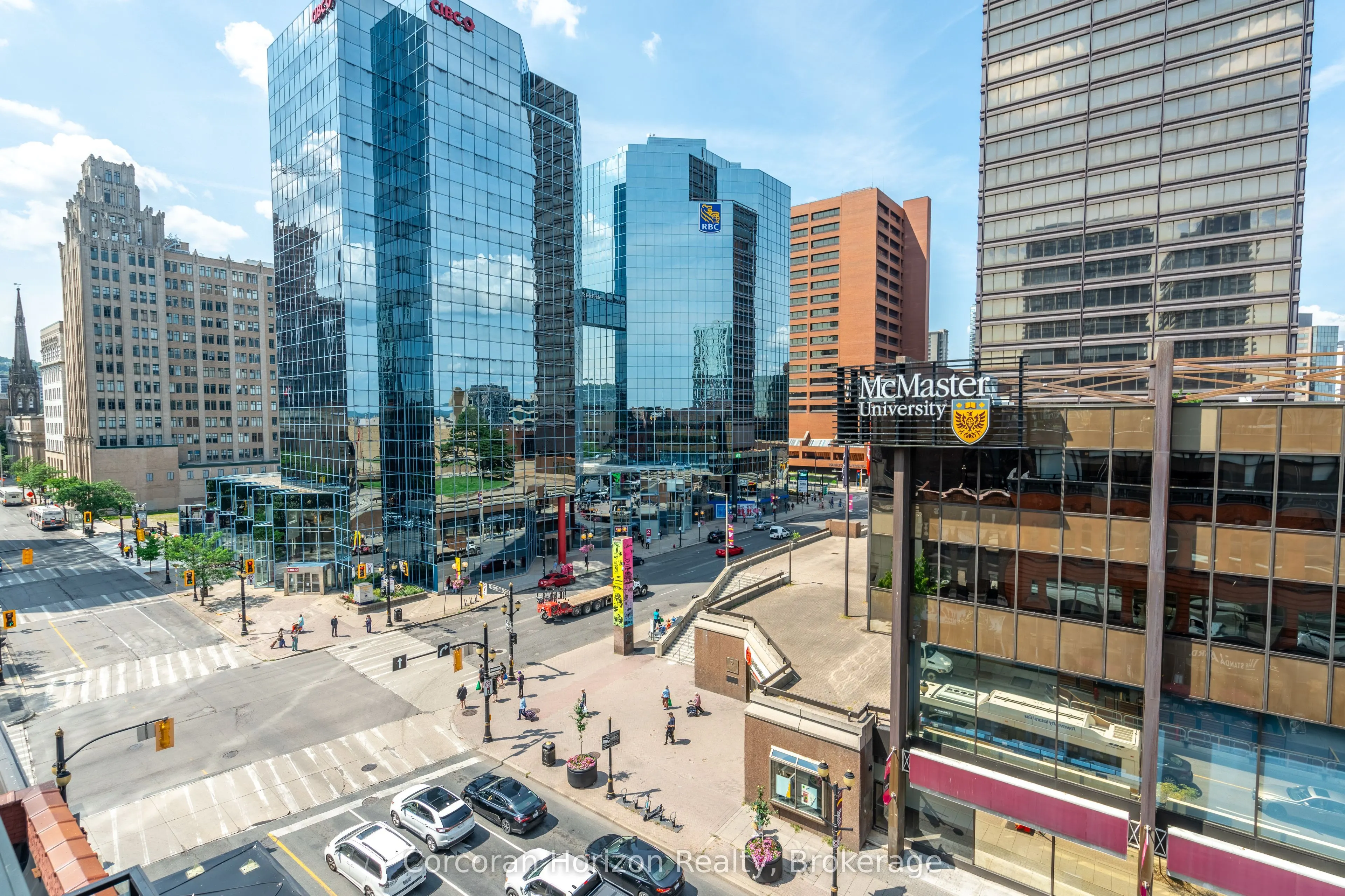 12 JAMES Street N, #302
