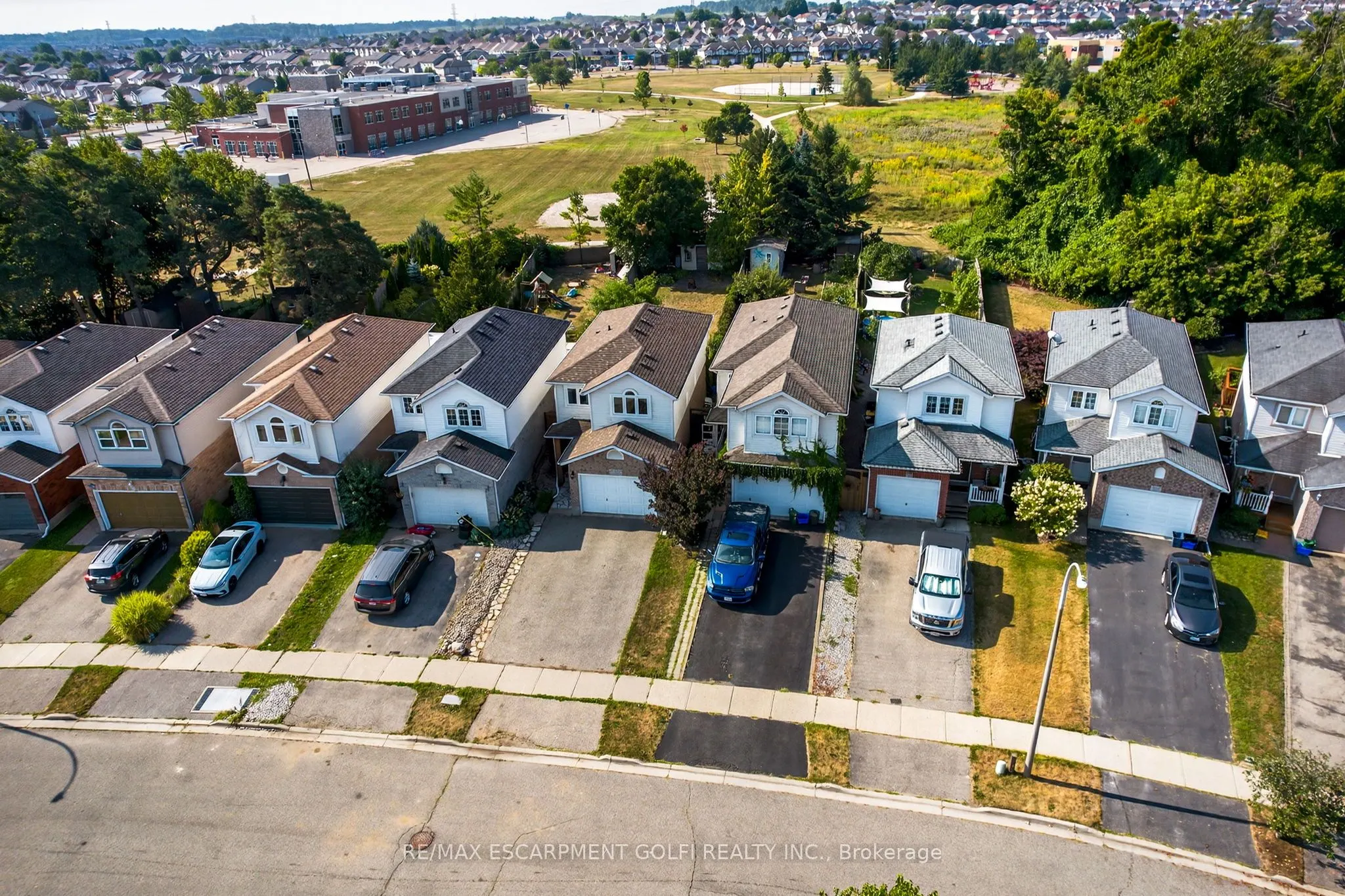 113 Pine Martin Crescent