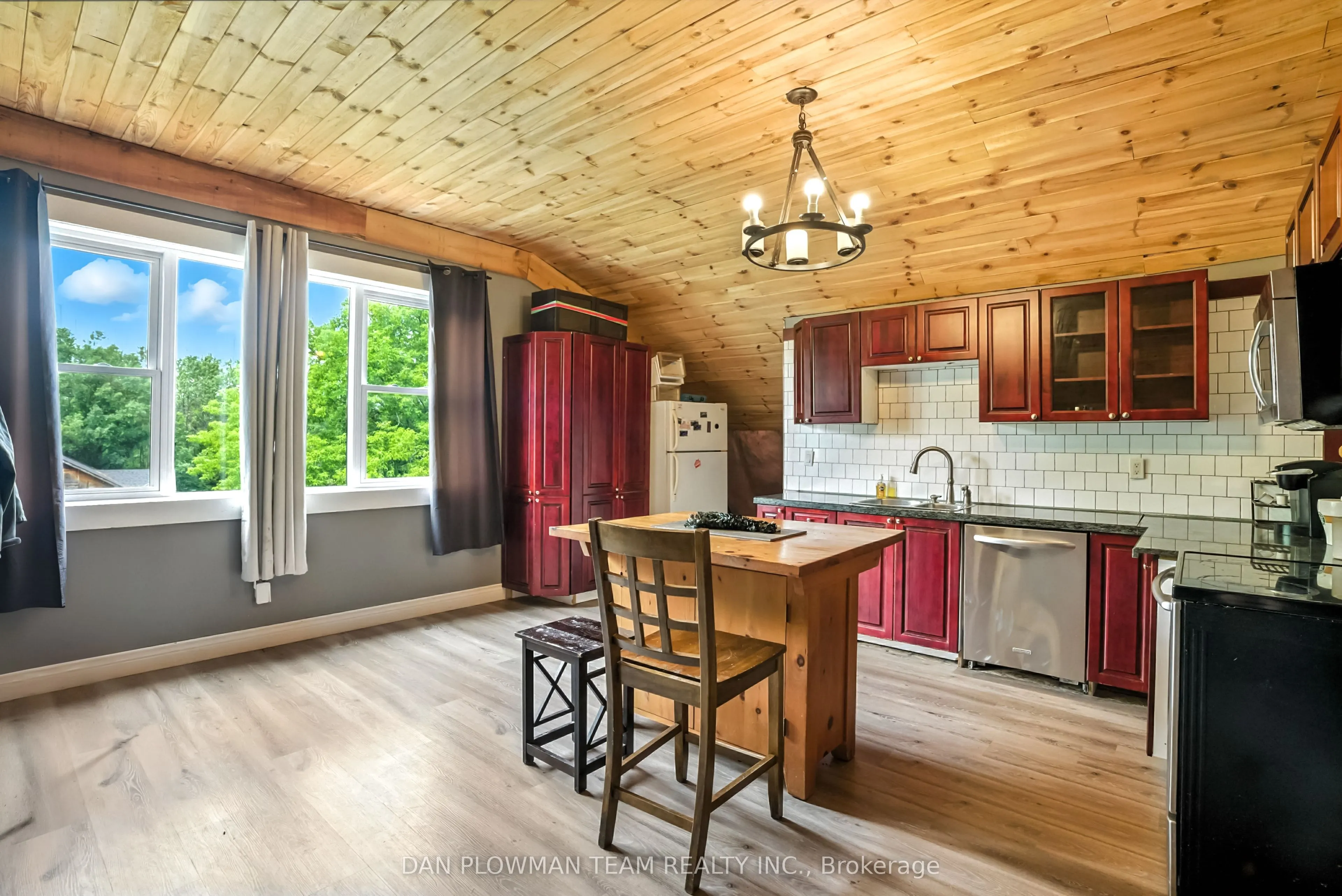 552 Mitchell Road
