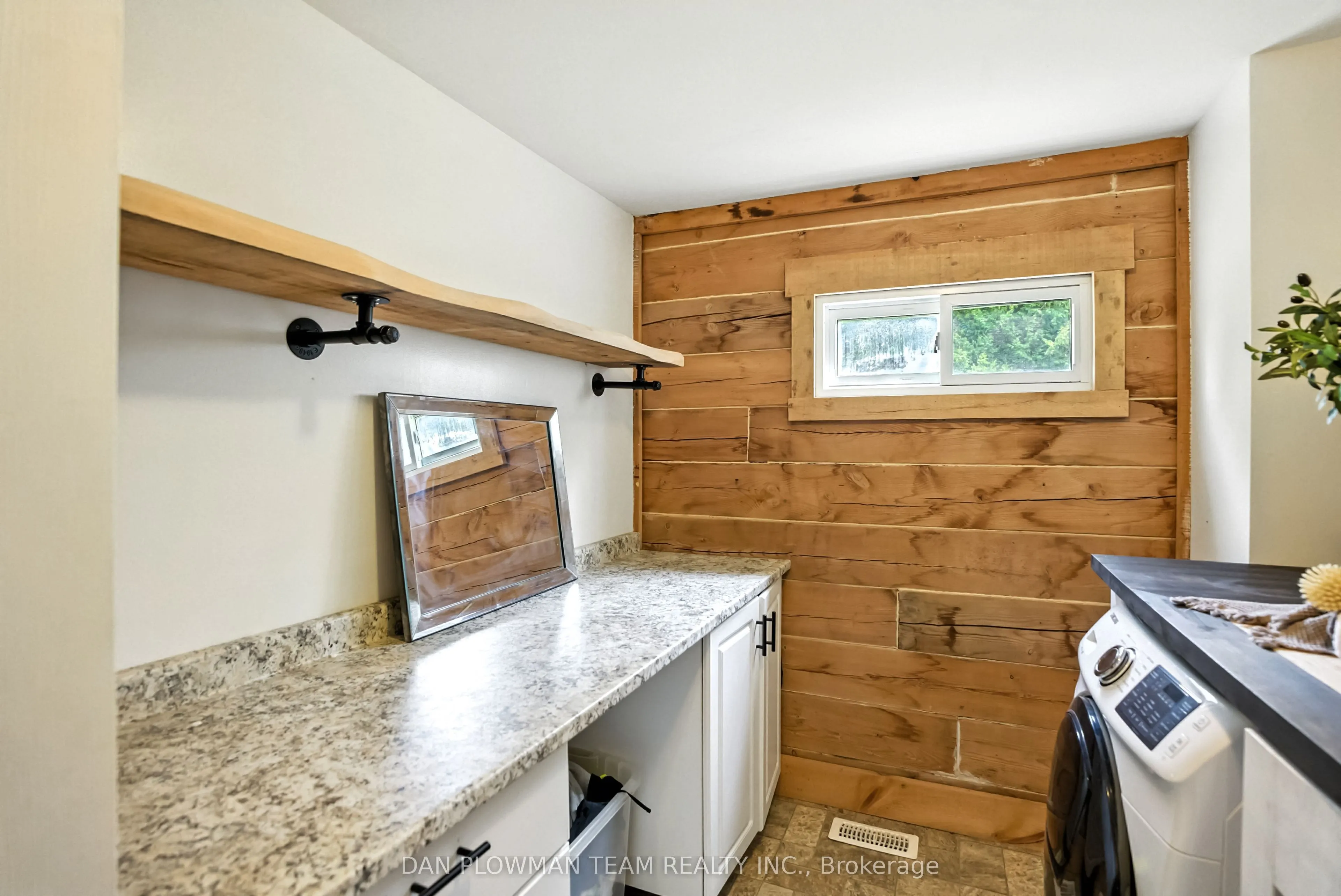 552 Mitchell Road