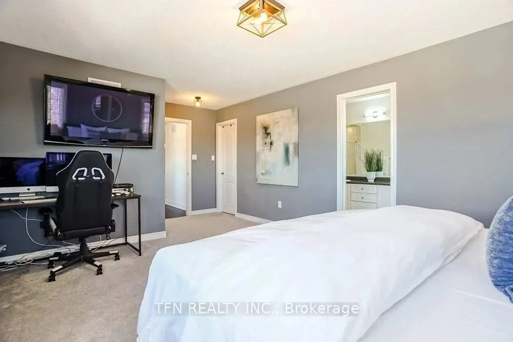 15 Mcphail Place