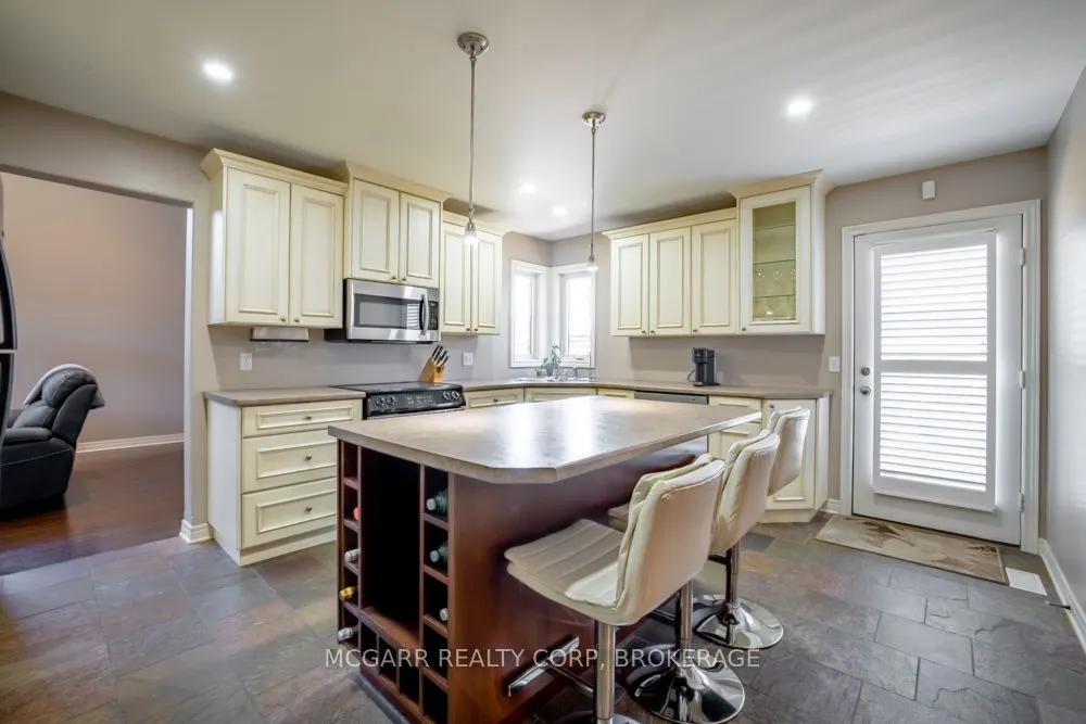 38 Nicholas Drive