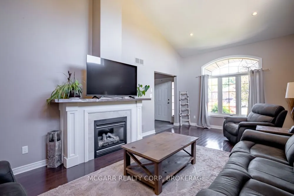38 Nicholas Drive