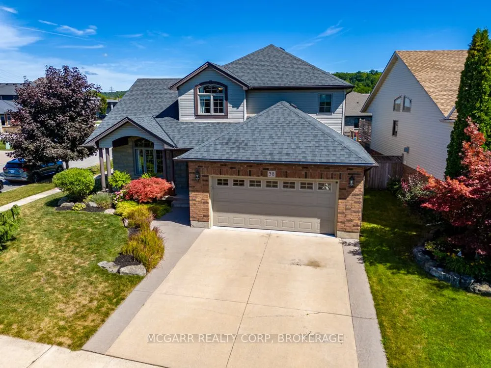 38 Nicholas Drive