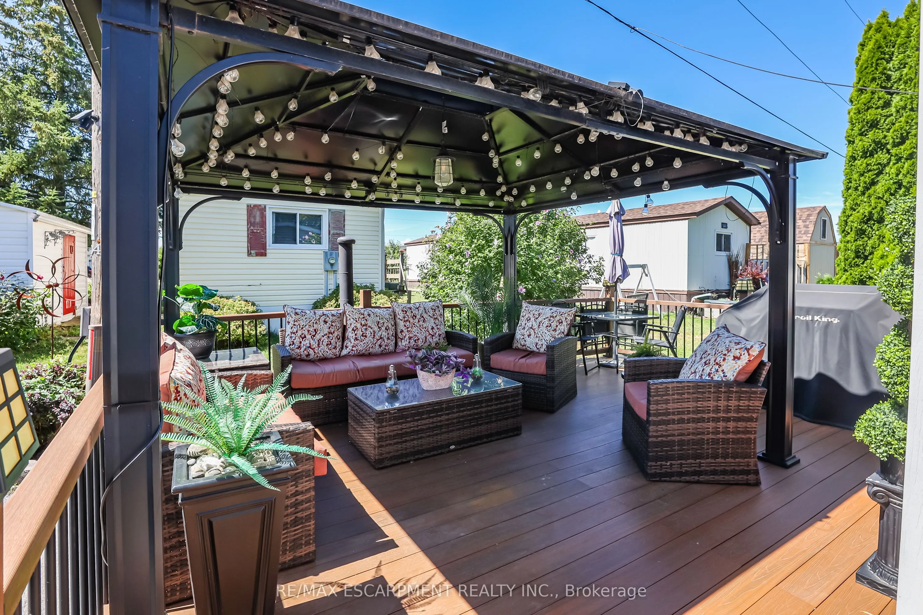 4450 Timothy Lane