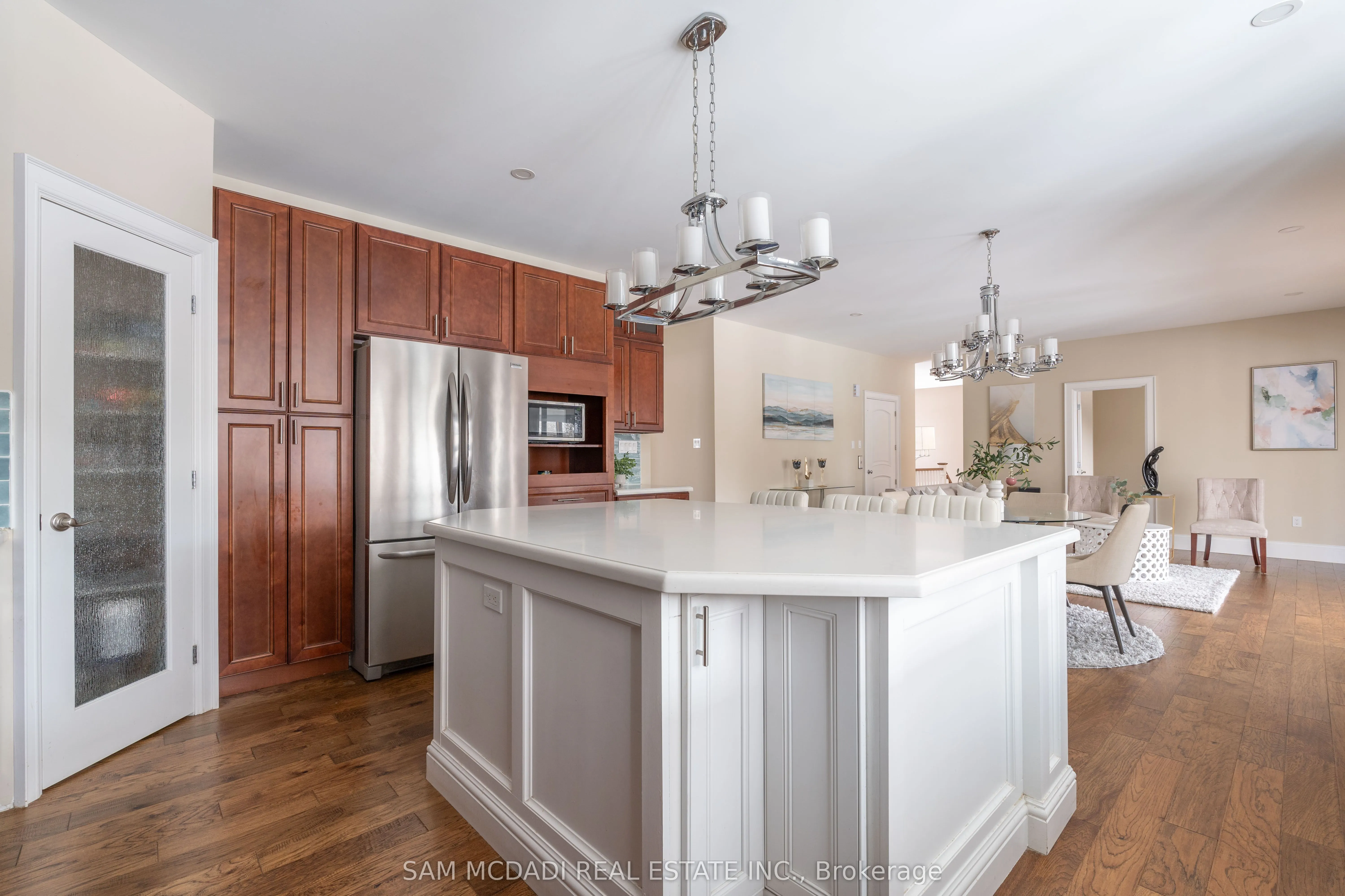1096 Westbrook Road