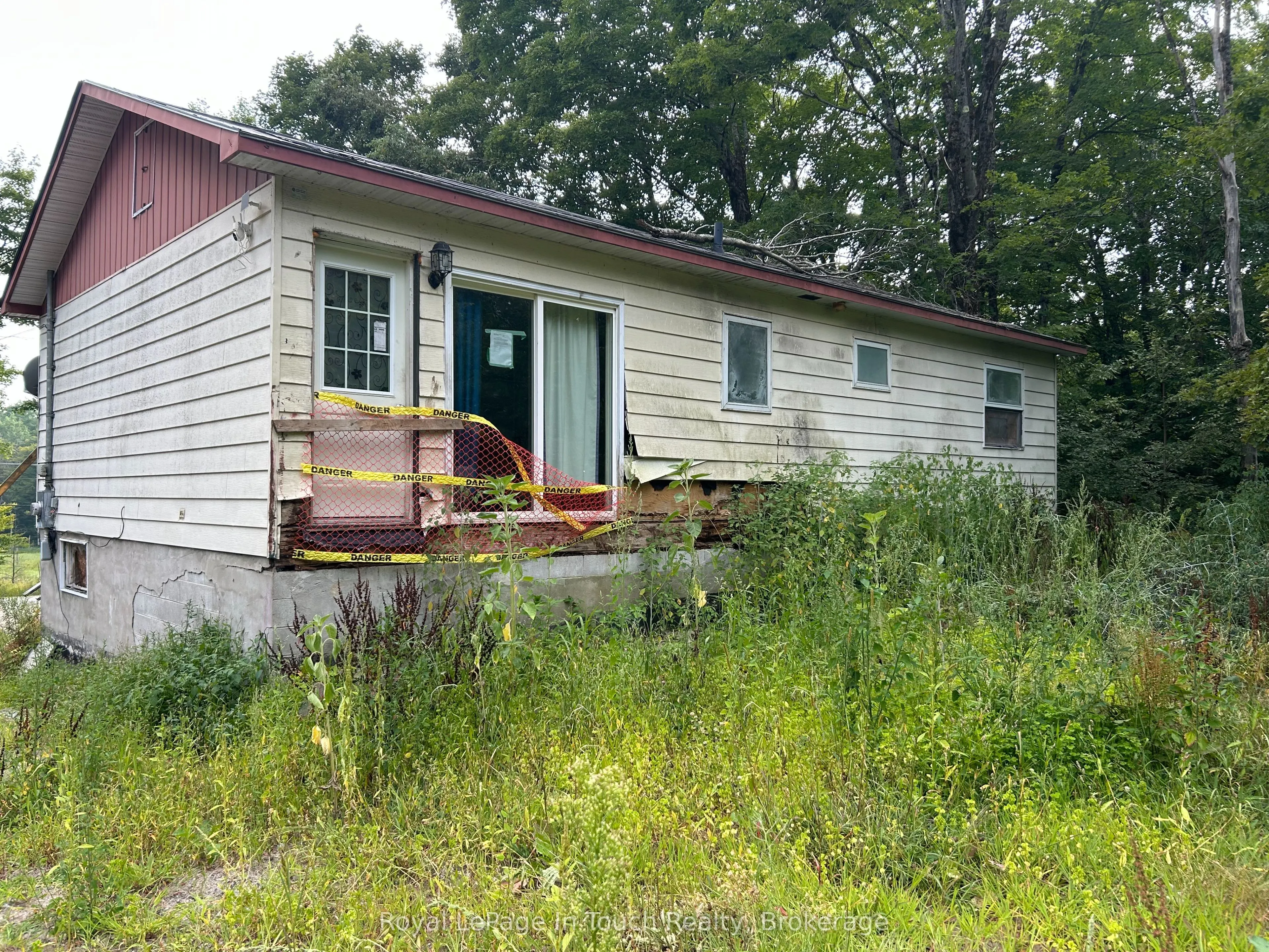 196 Twelve Mile Bay Road