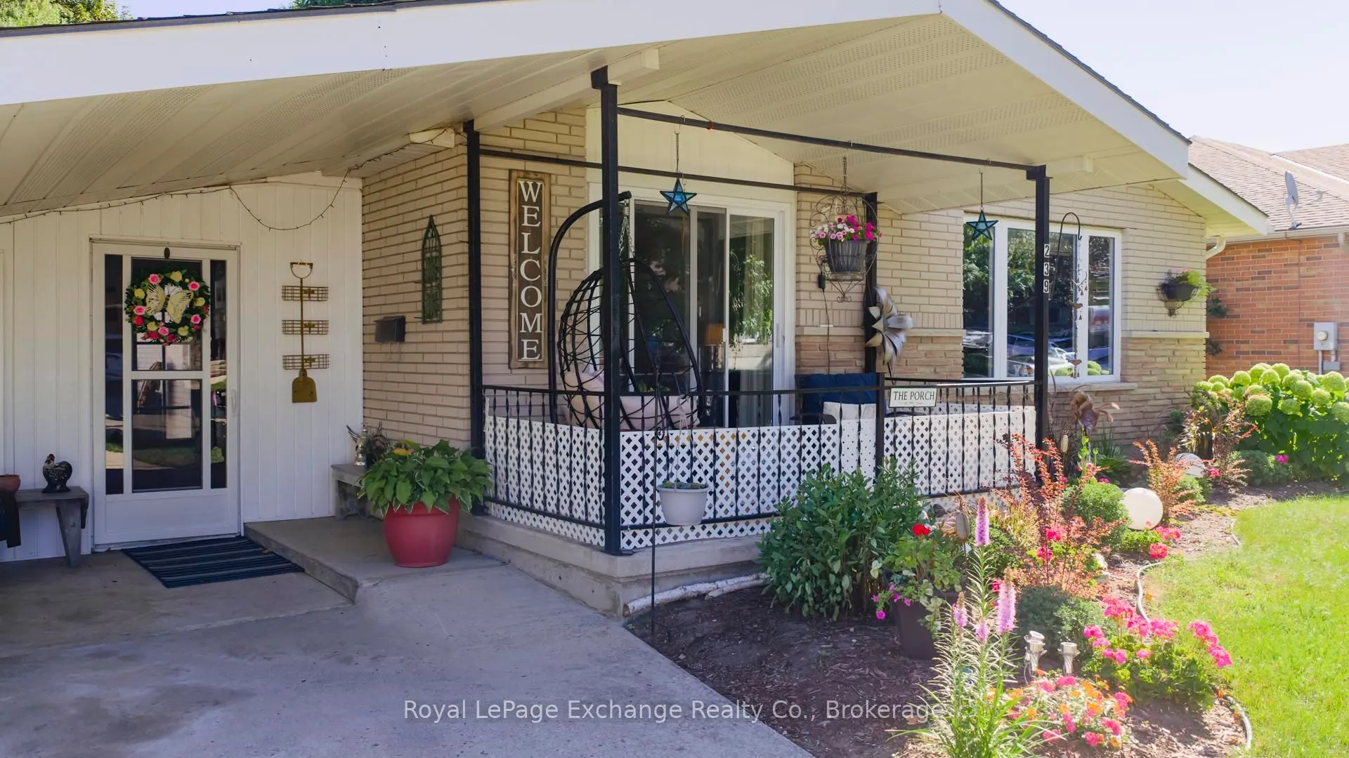 239 Mary Street