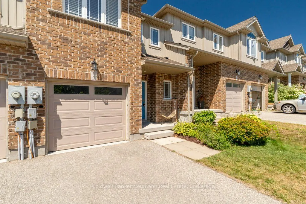 14 Jeffrey Drive