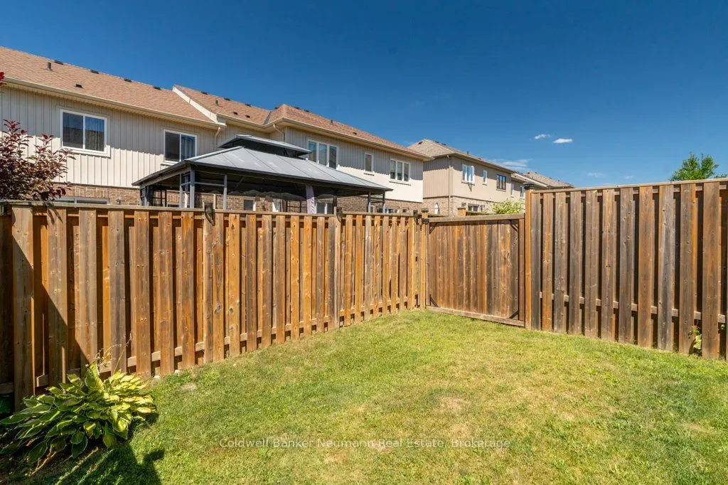 14 Jeffrey Drive