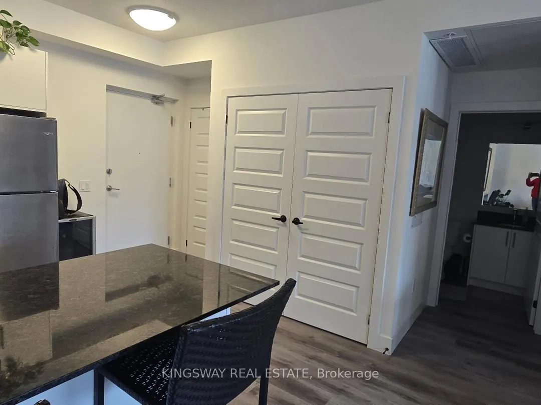 1101 Lackner Place, #201