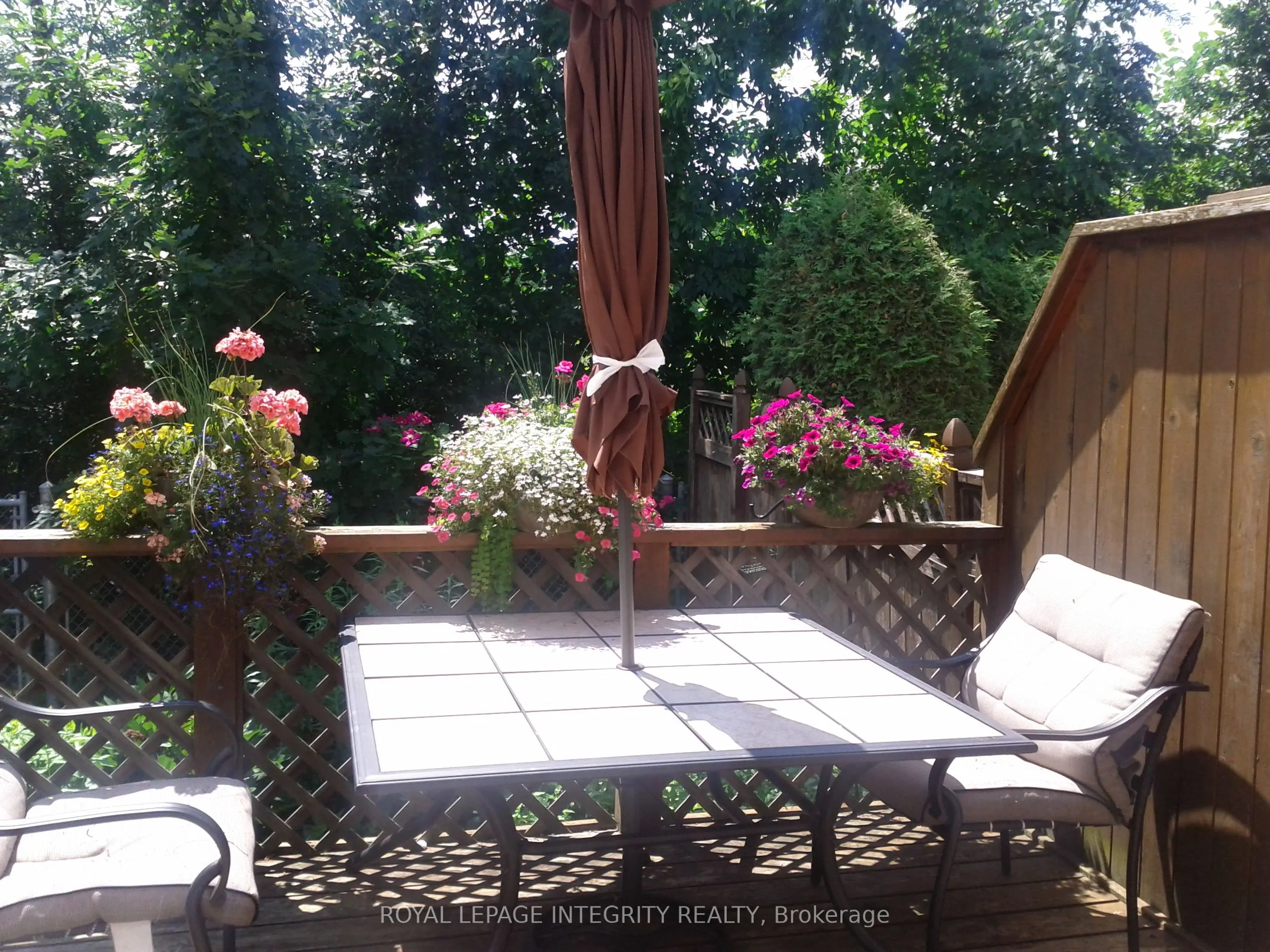 58 Westpointe Crescent