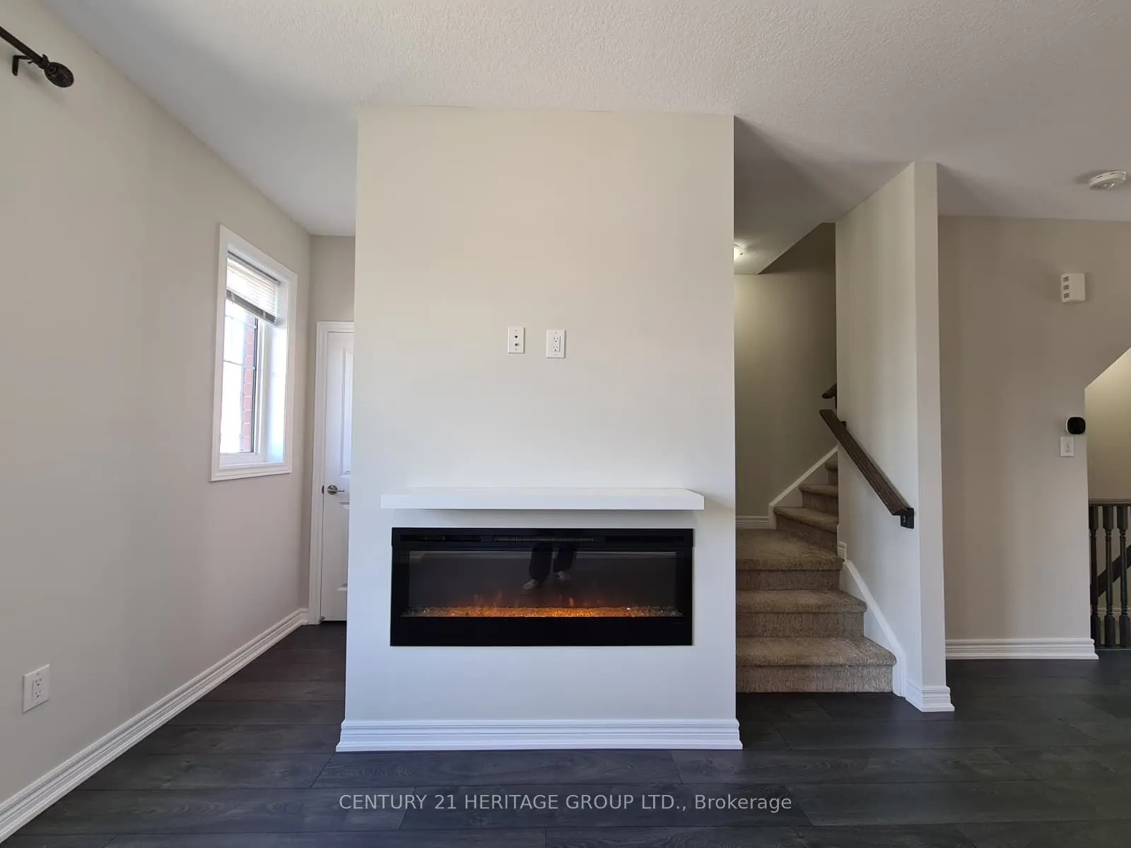 6 Snowberry Lane