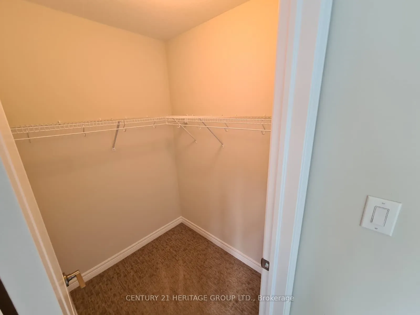 6 Snowberry Lane