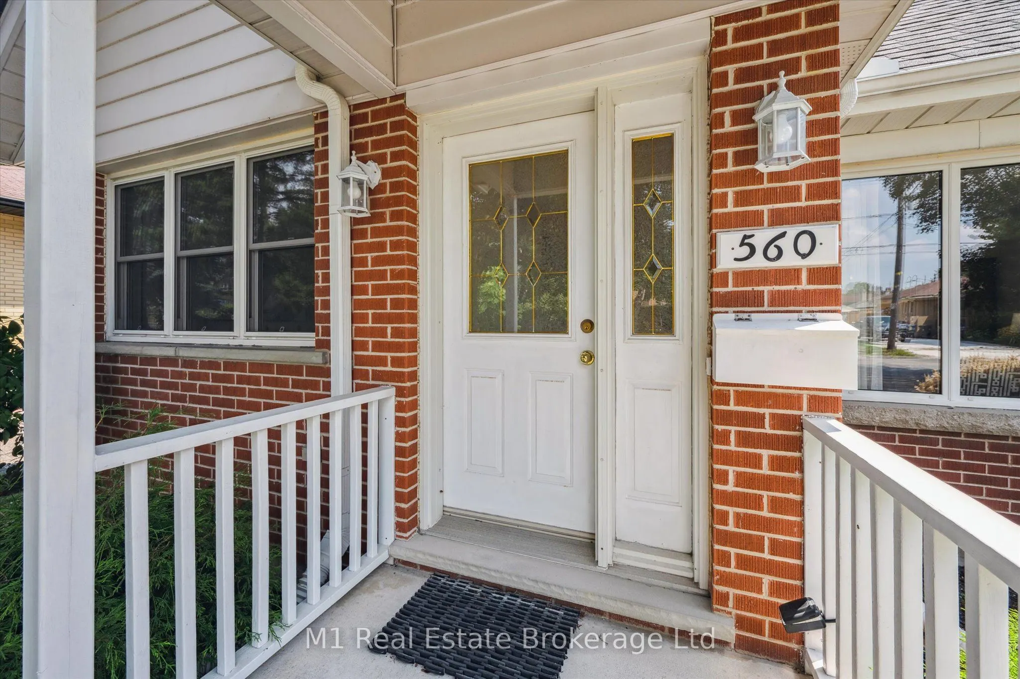 560 Paisley Road