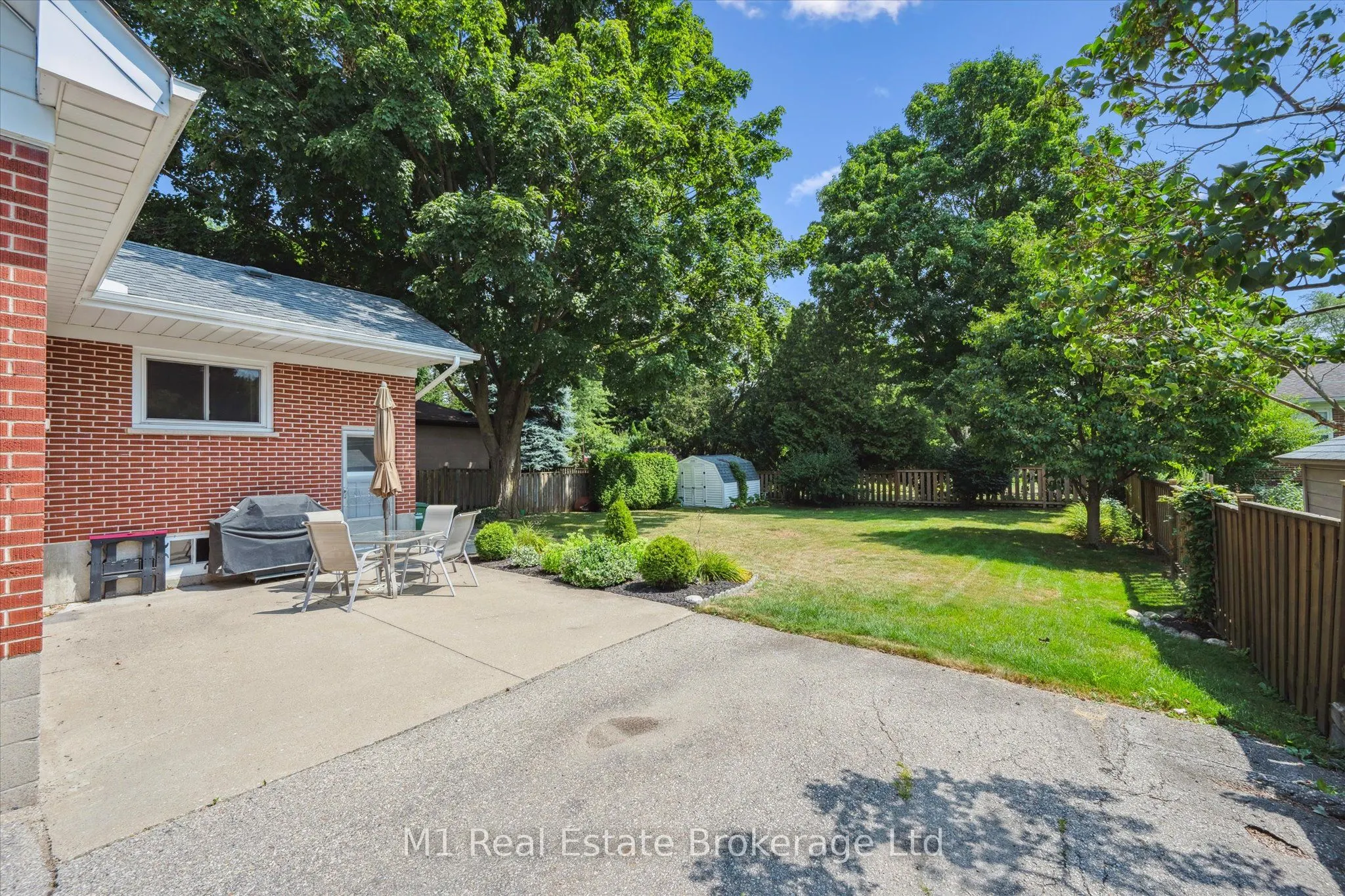 560 Paisley Road