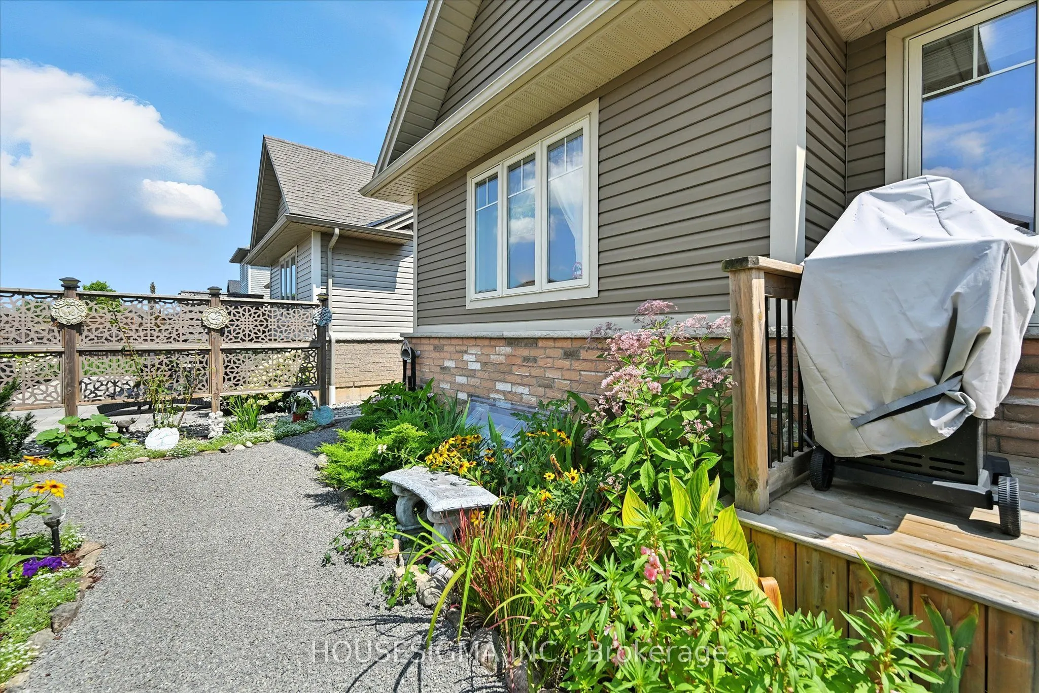 104 Anastasia Boulevard