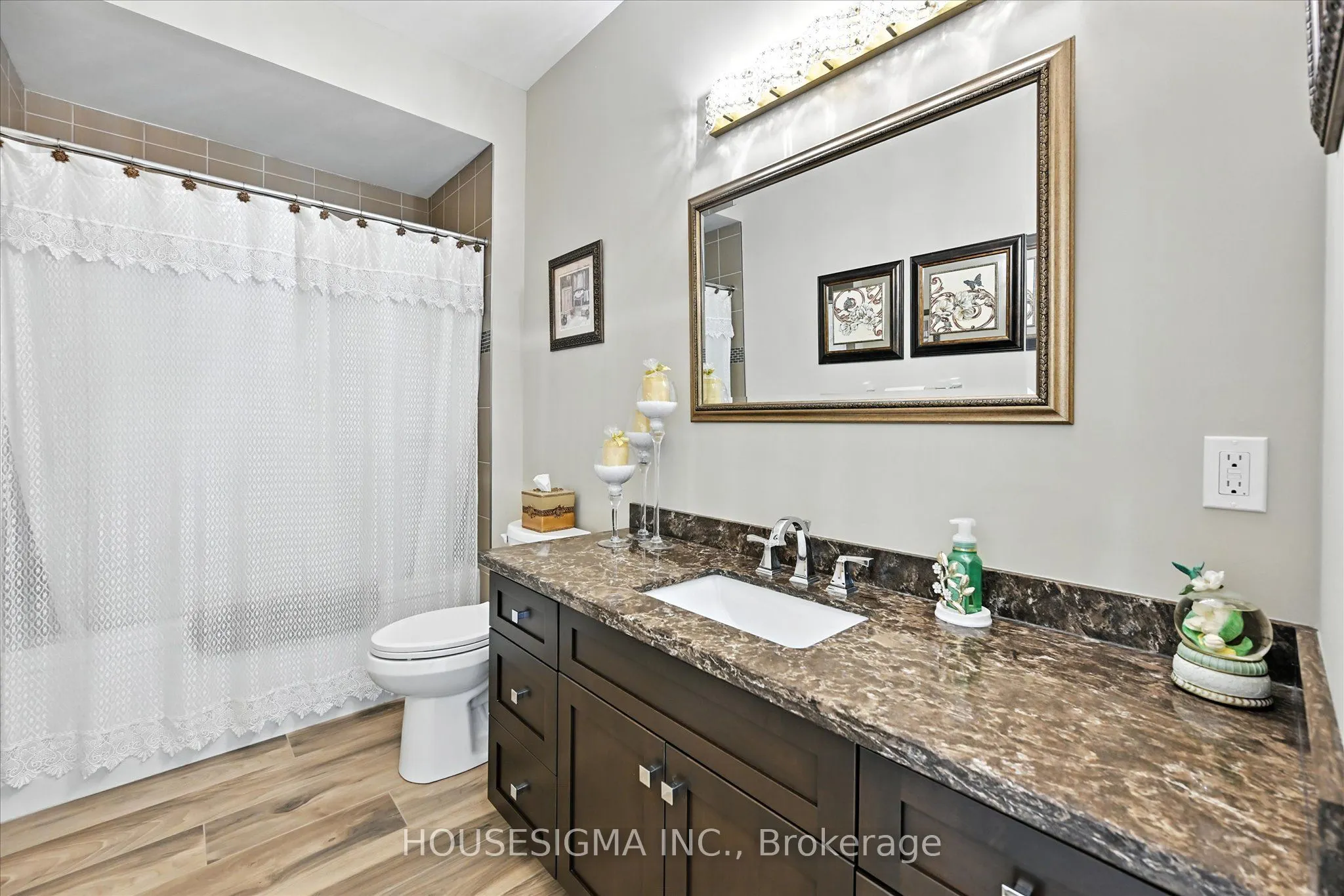104 Anastasia Boulevard
