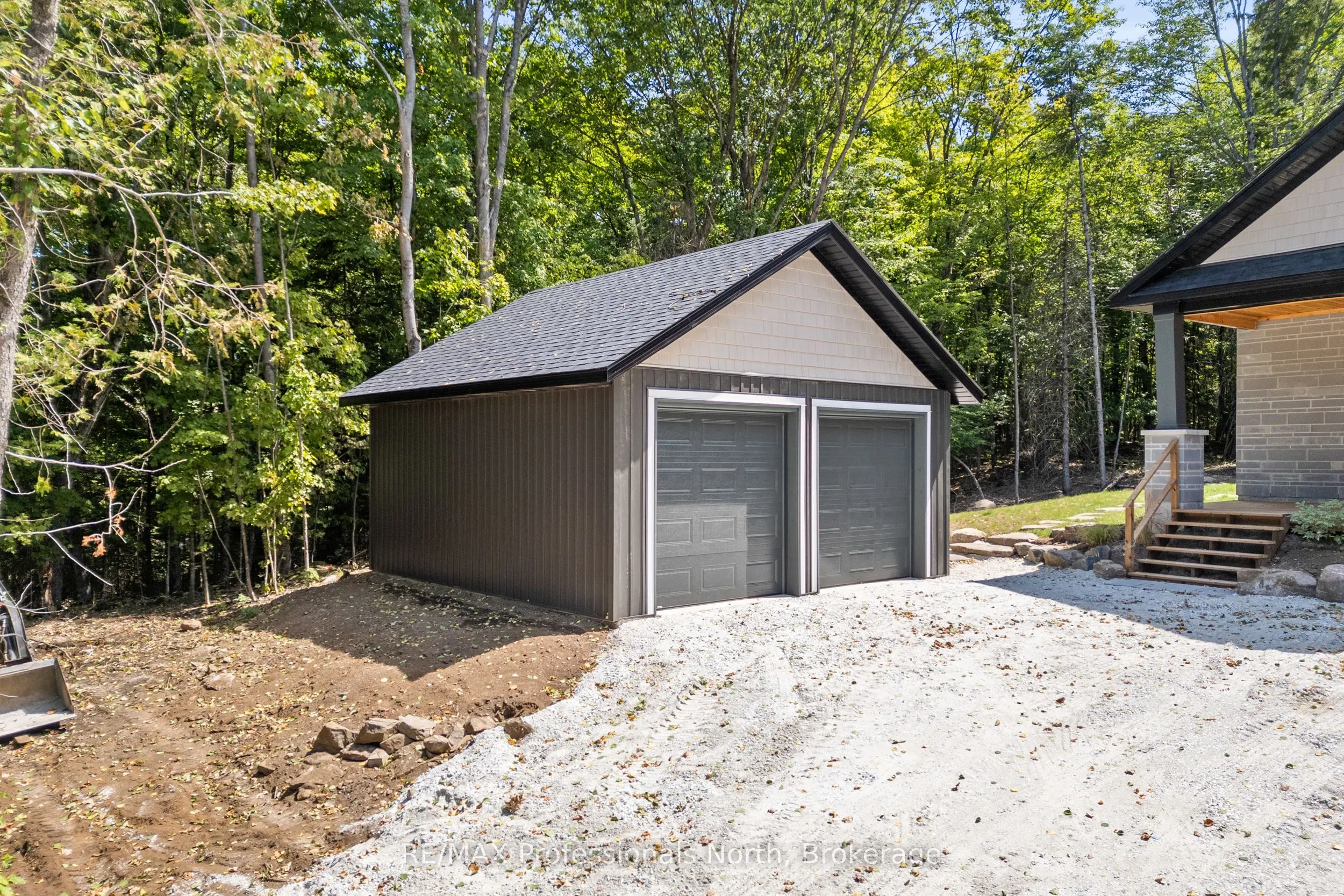 1076 Angel Road