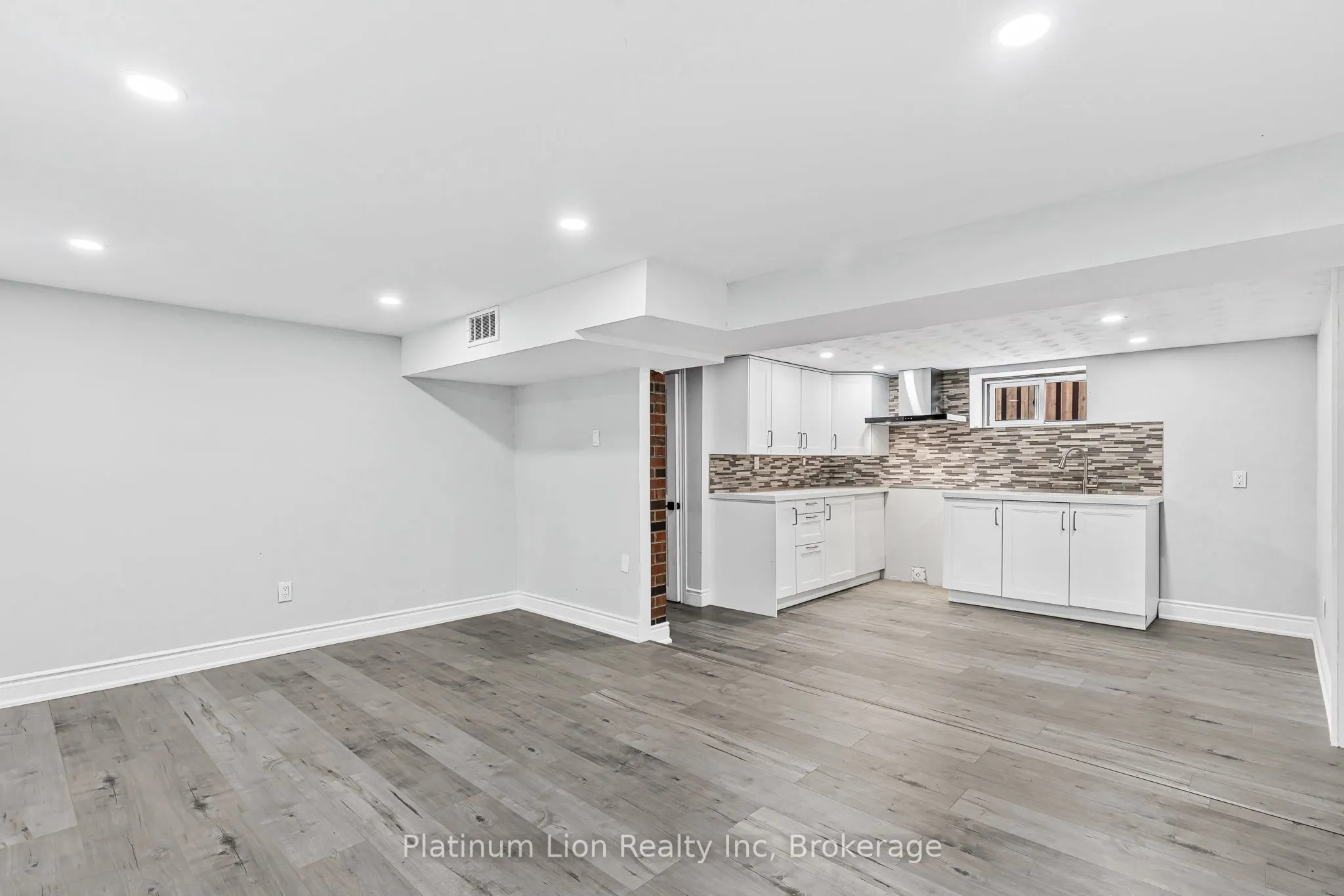 146 Craigroyston Road