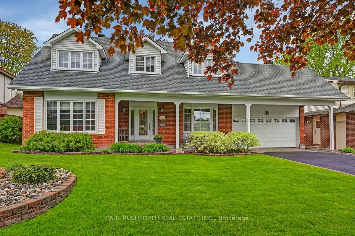 89 Hawk Crescent
