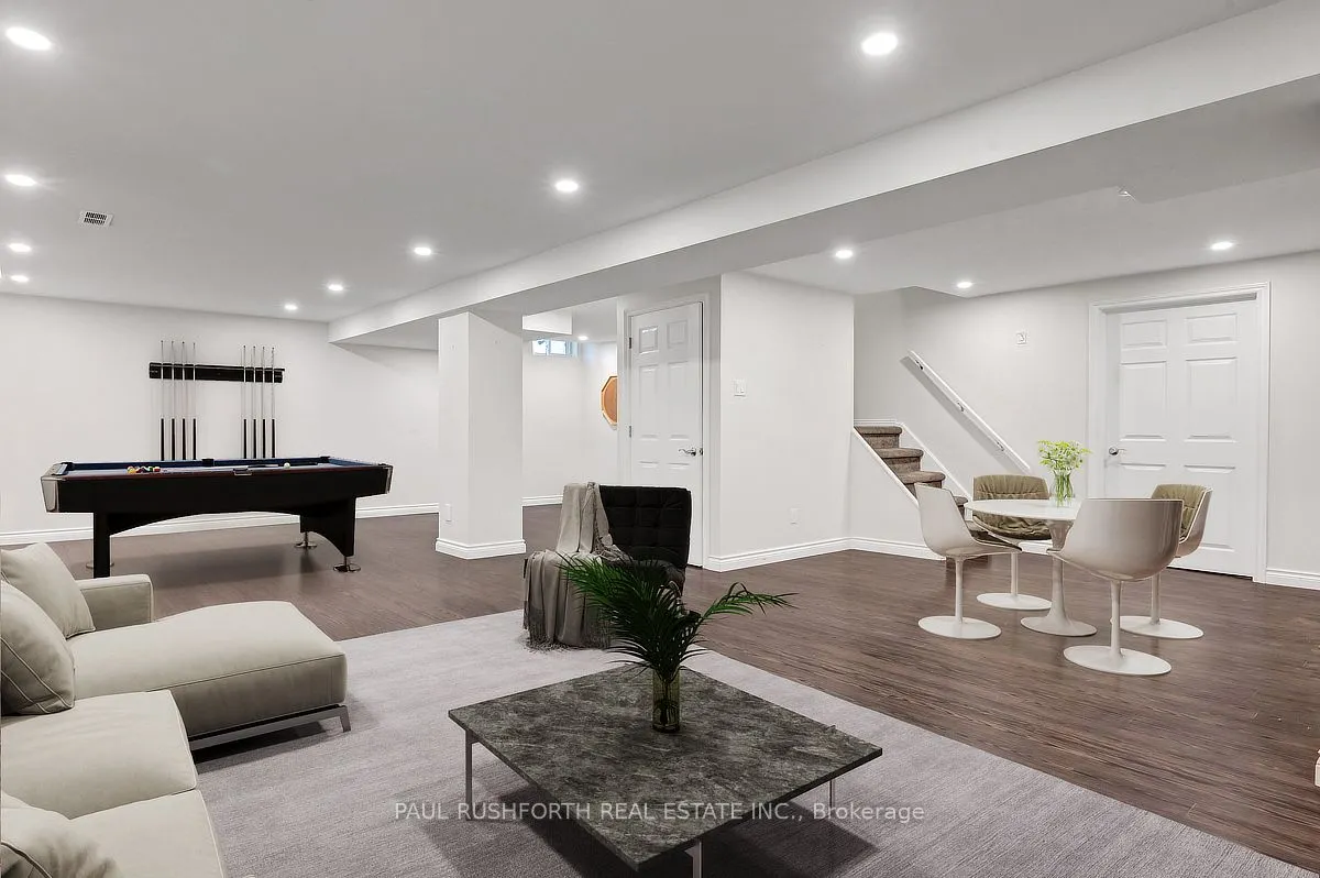 89 Hawk Crescent
