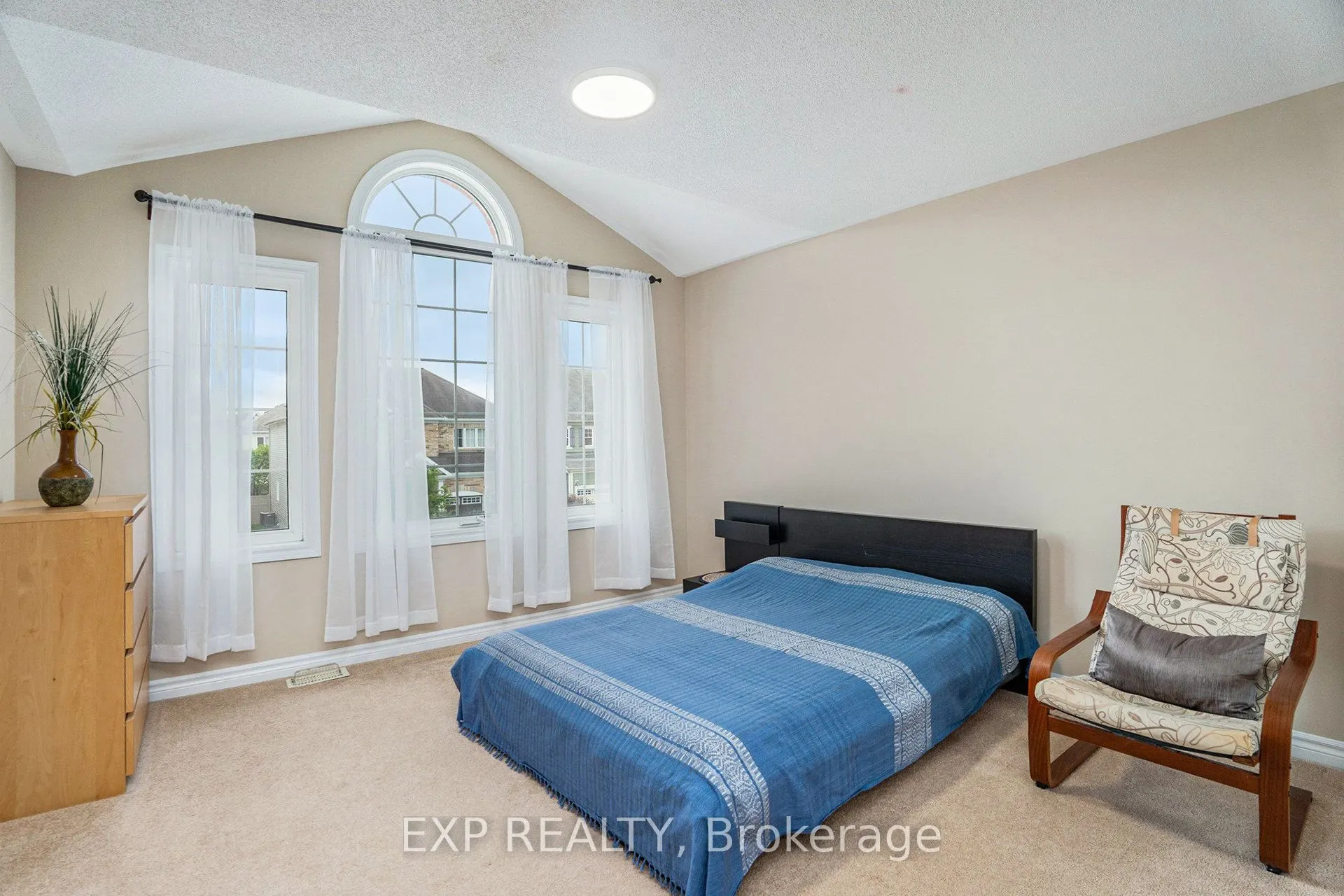 2184 Sunset Cove Circle