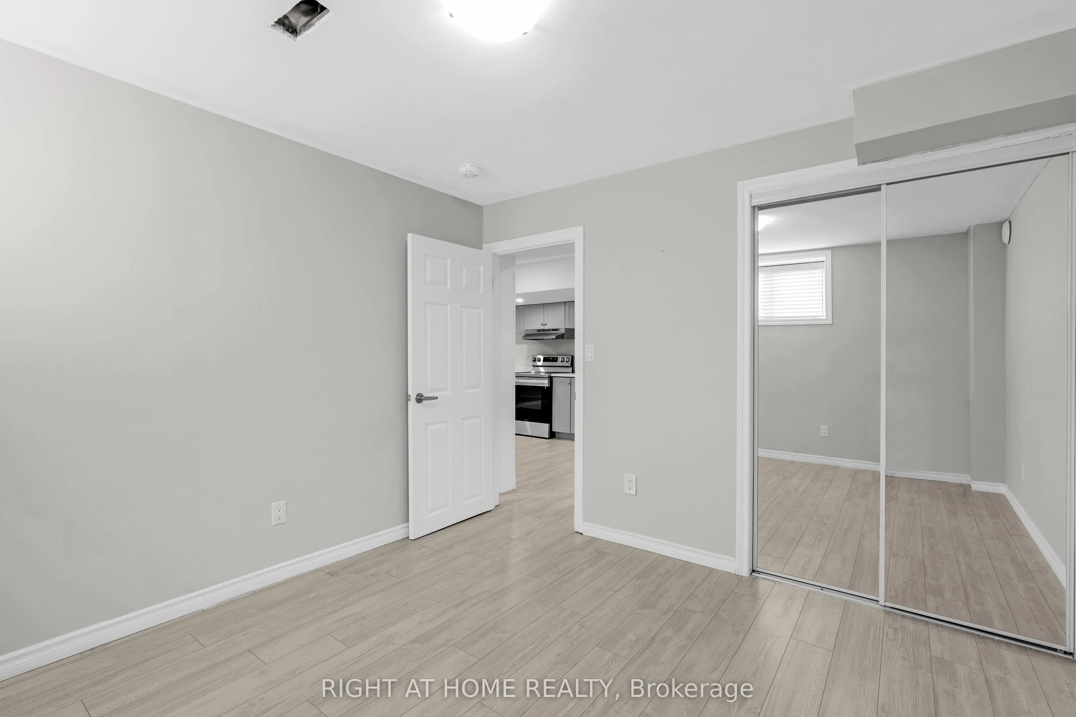 223 Thompson Road