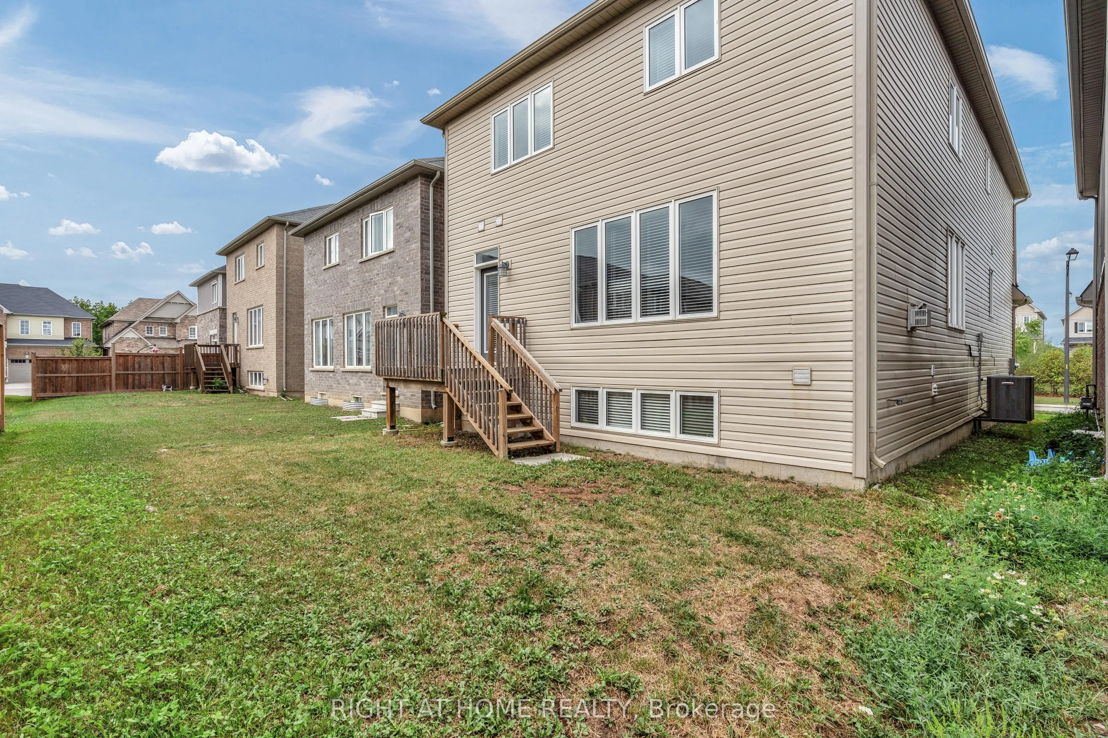 223 Thompson Road
