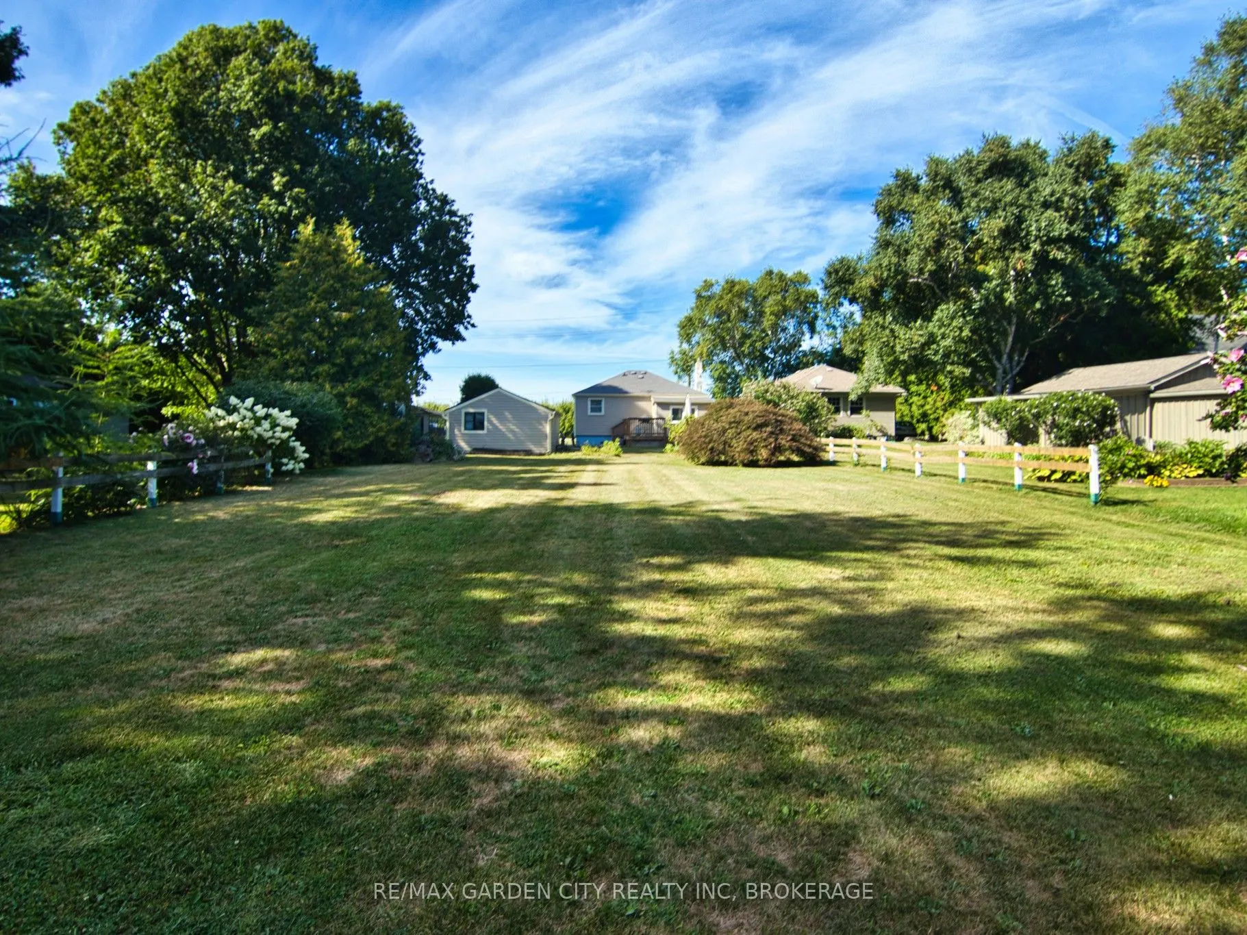 2430 Red Maple Avenue