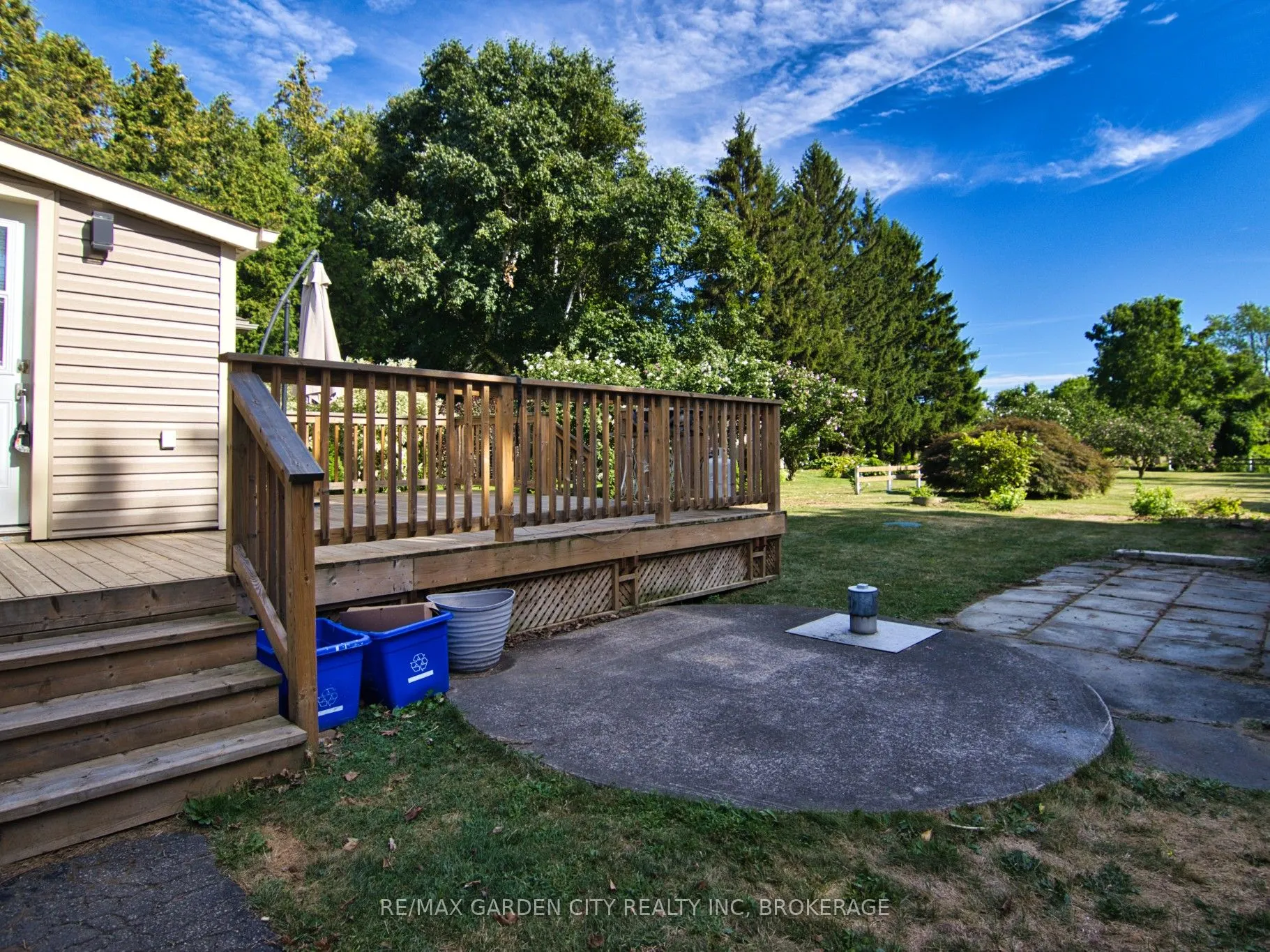 2430 Red Maple Avenue