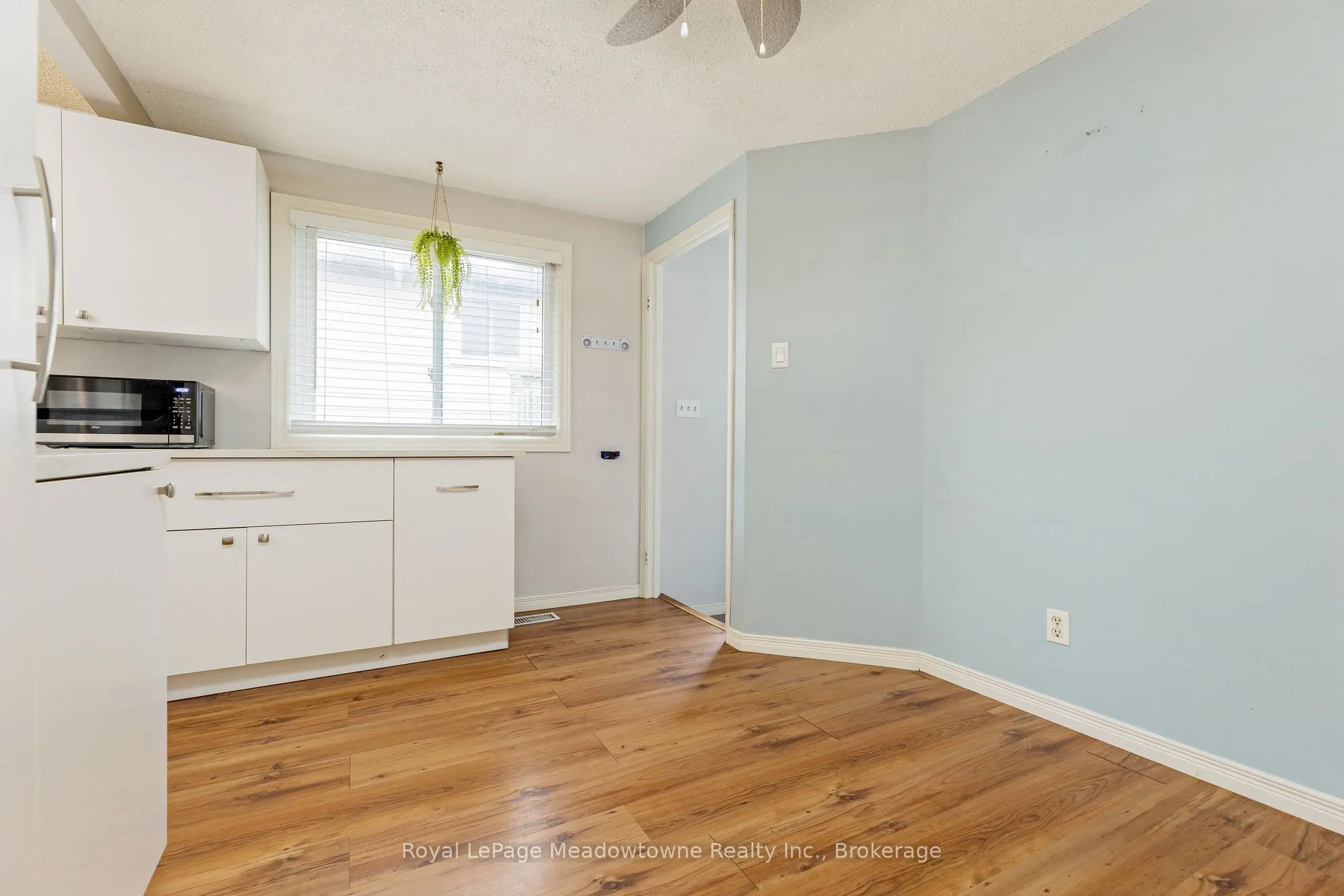 30 Cluthe Crescent