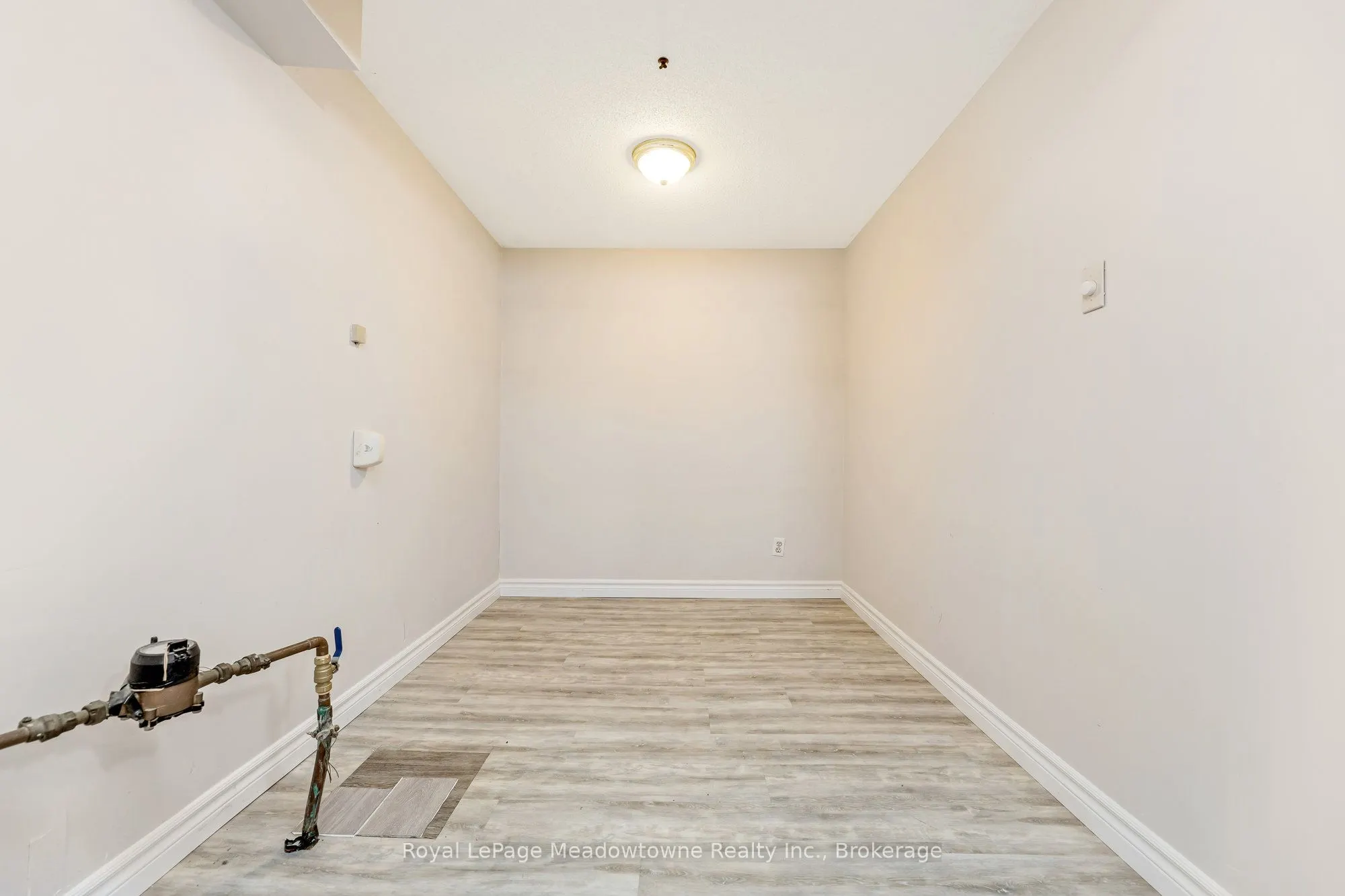30 Cluthe Crescent