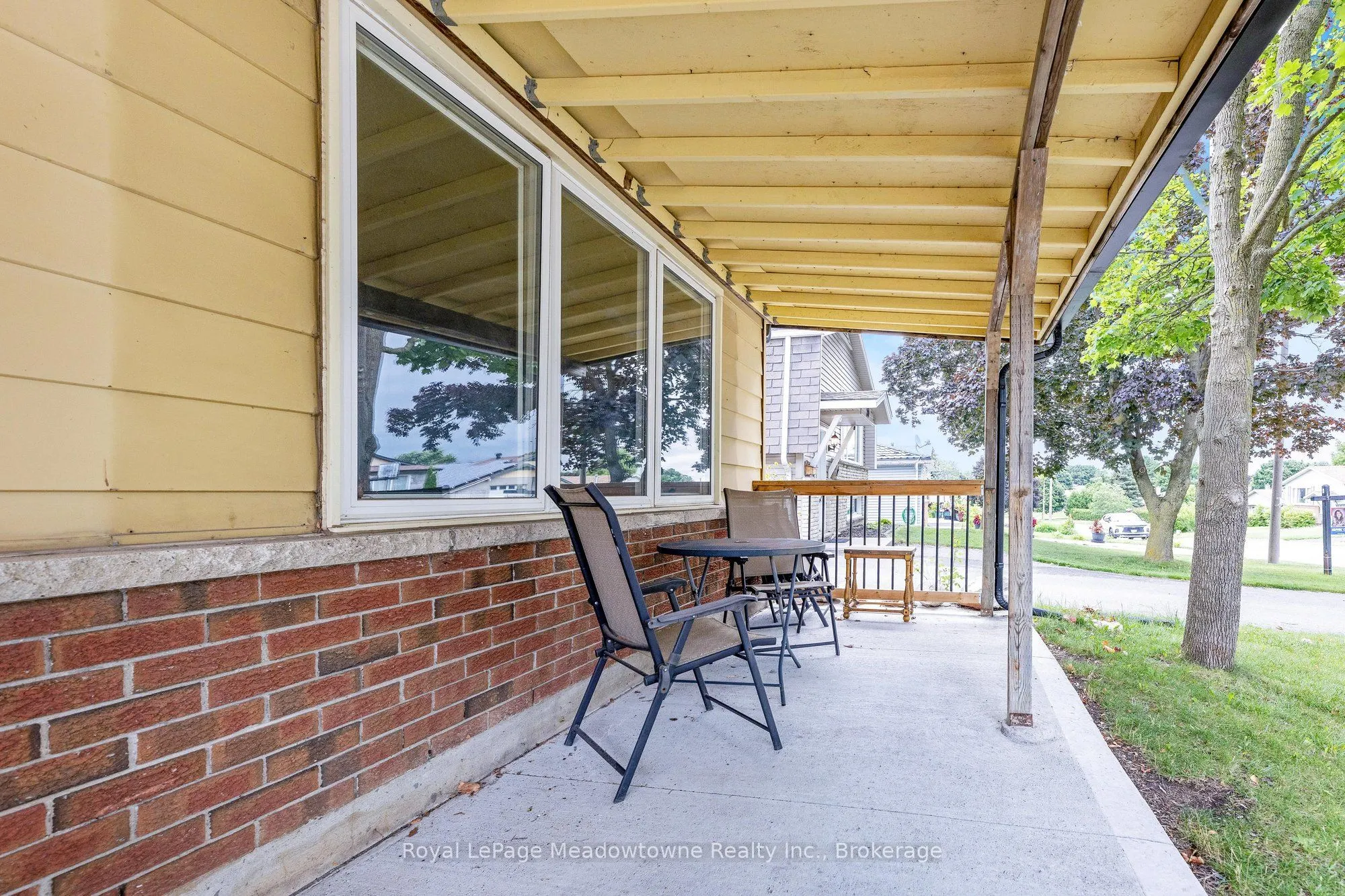 30 Cluthe Crescent