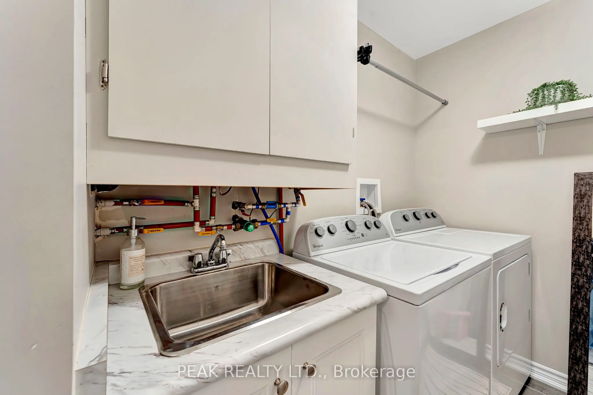 80 Willow Street, #33