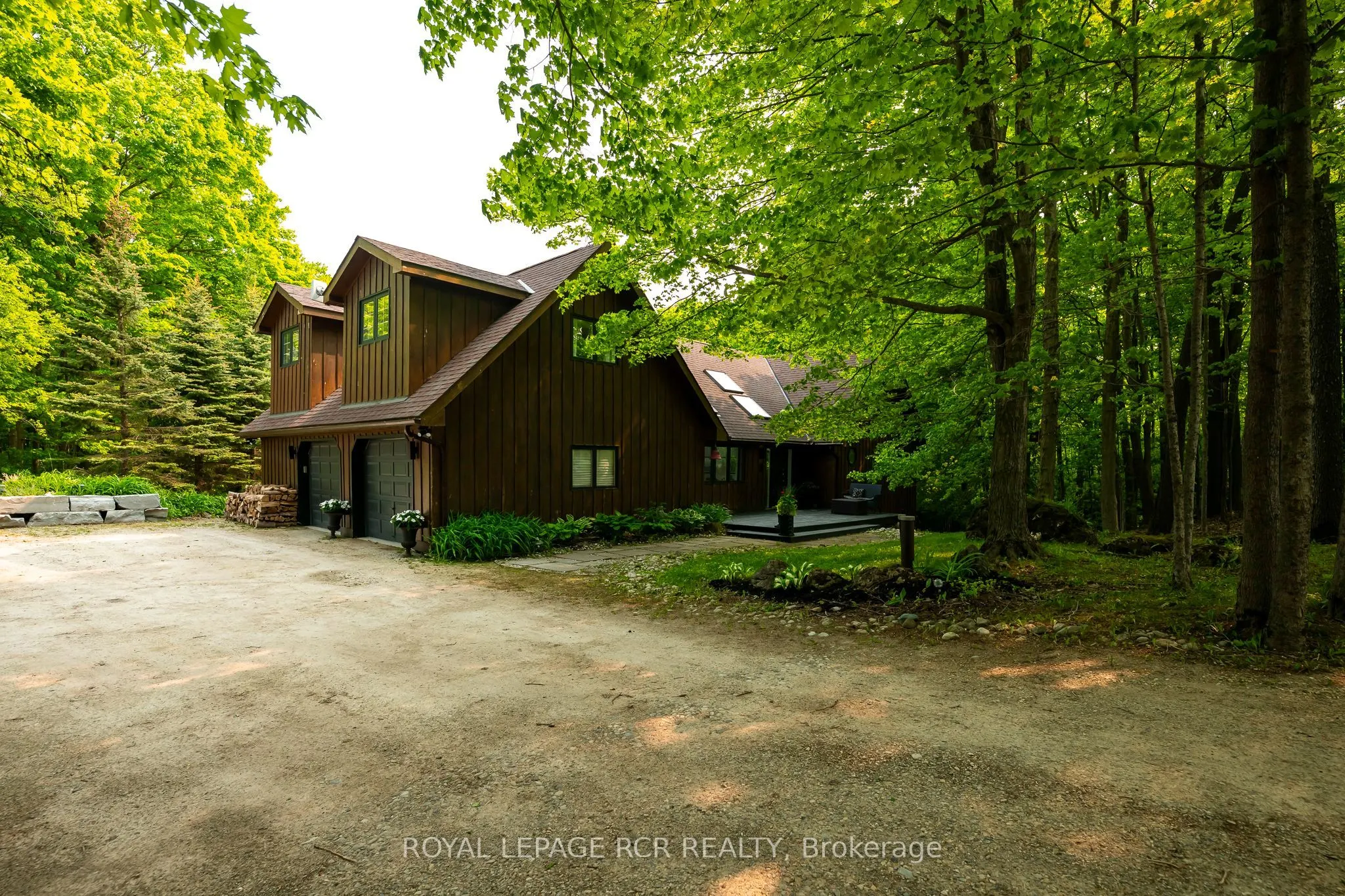 427049 25th Side Road