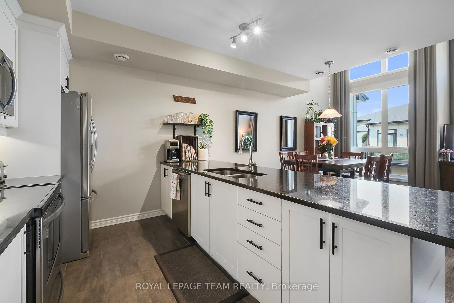 220 Pembina Private, #18