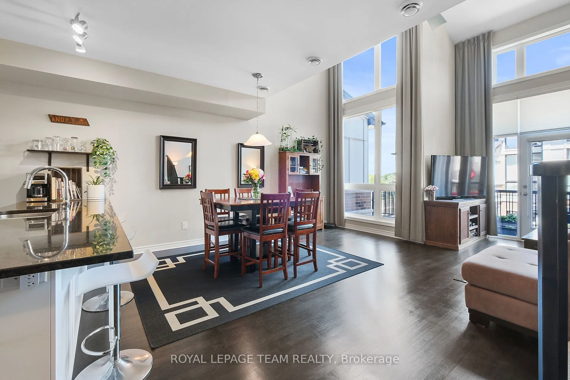 220 Pembina Private, #18