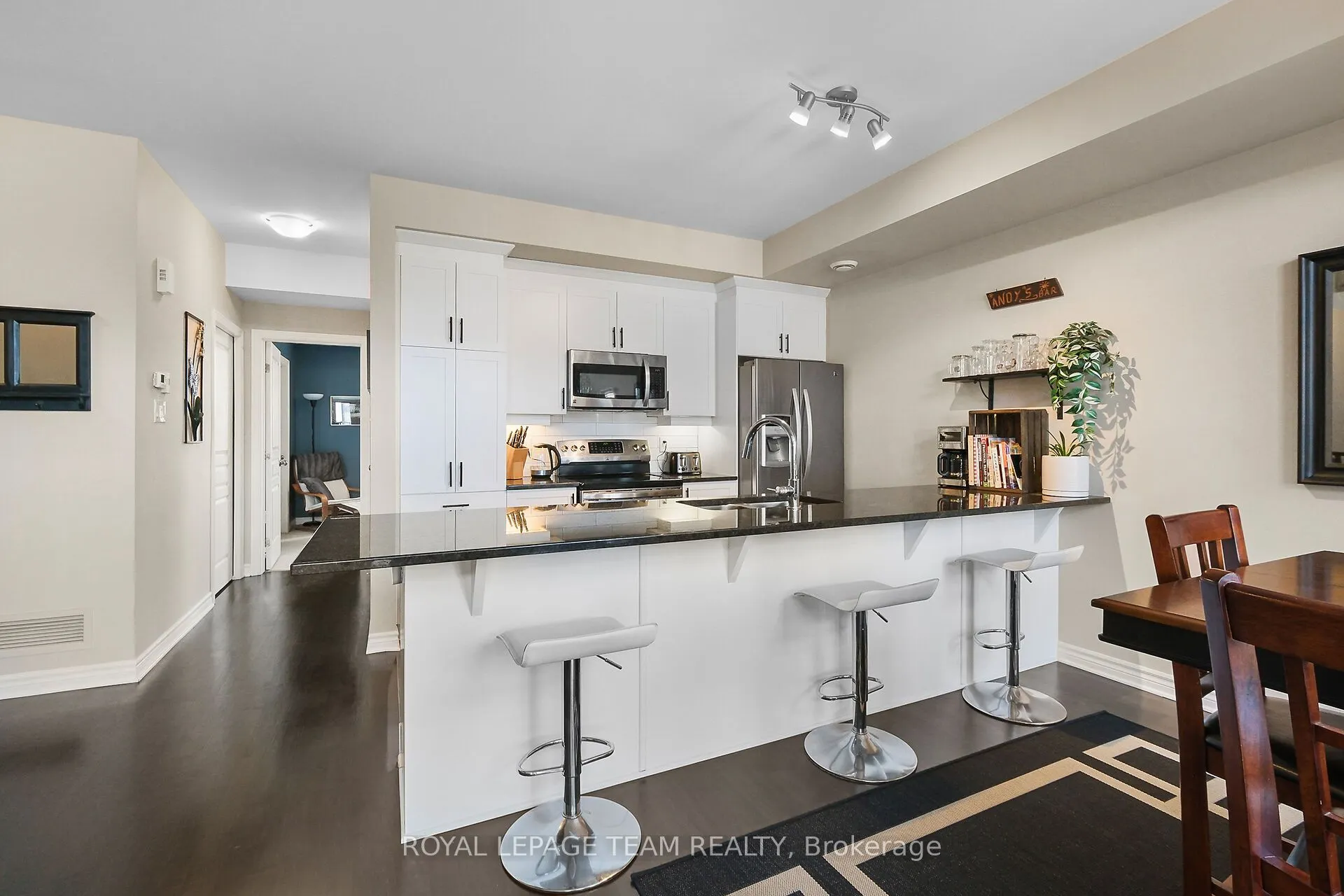 220 Pembina Private, #18