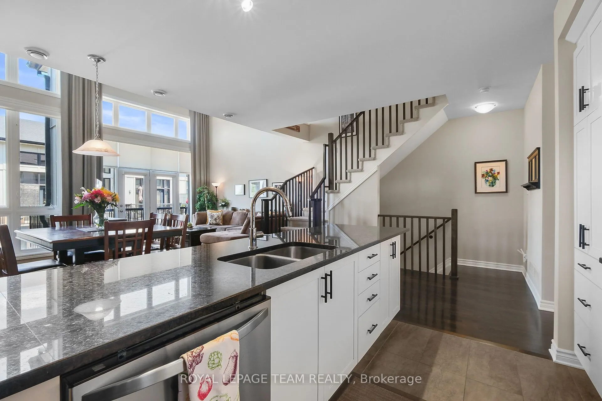 220 Pembina Private, #18