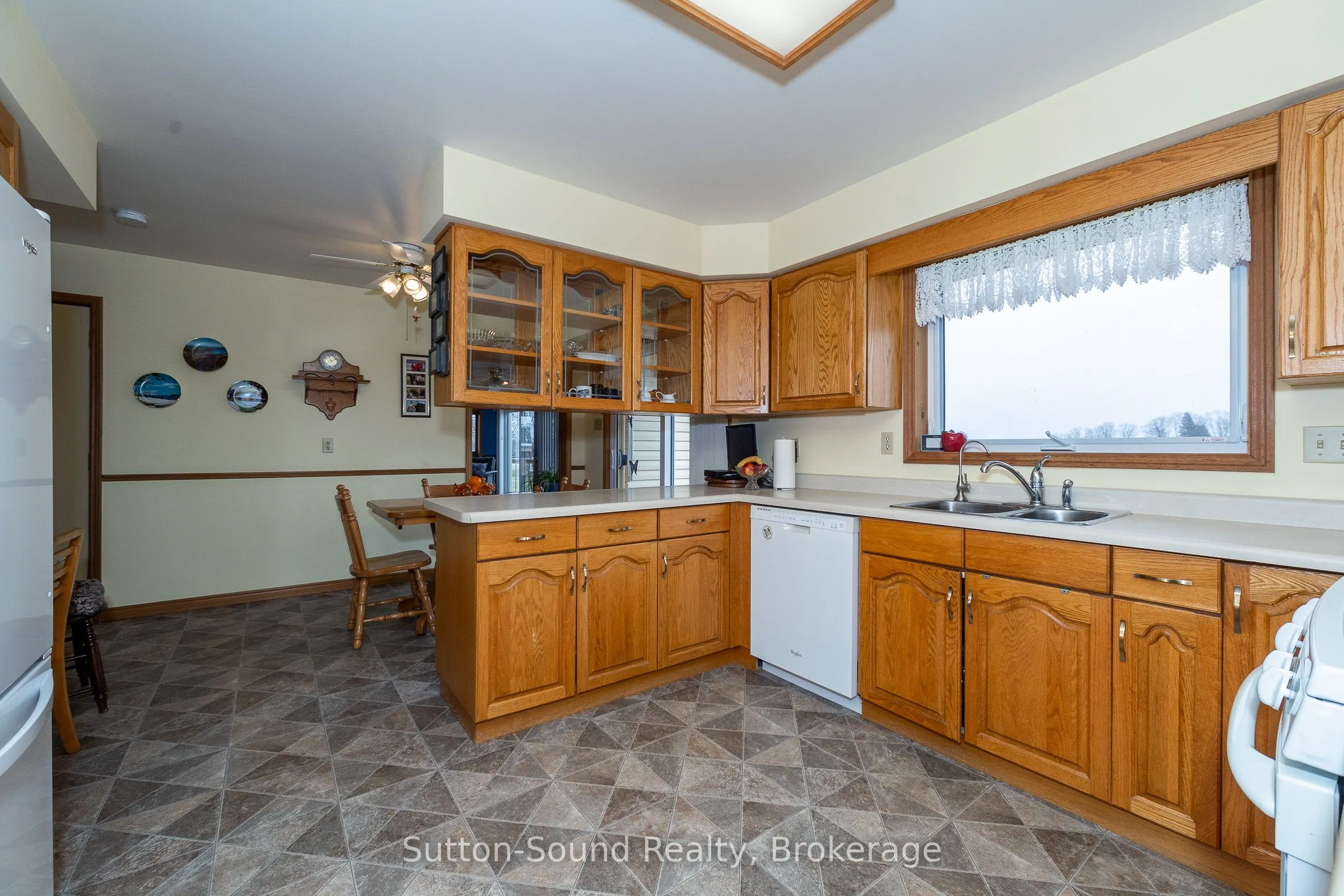 178463 Grey Rd 17 Road